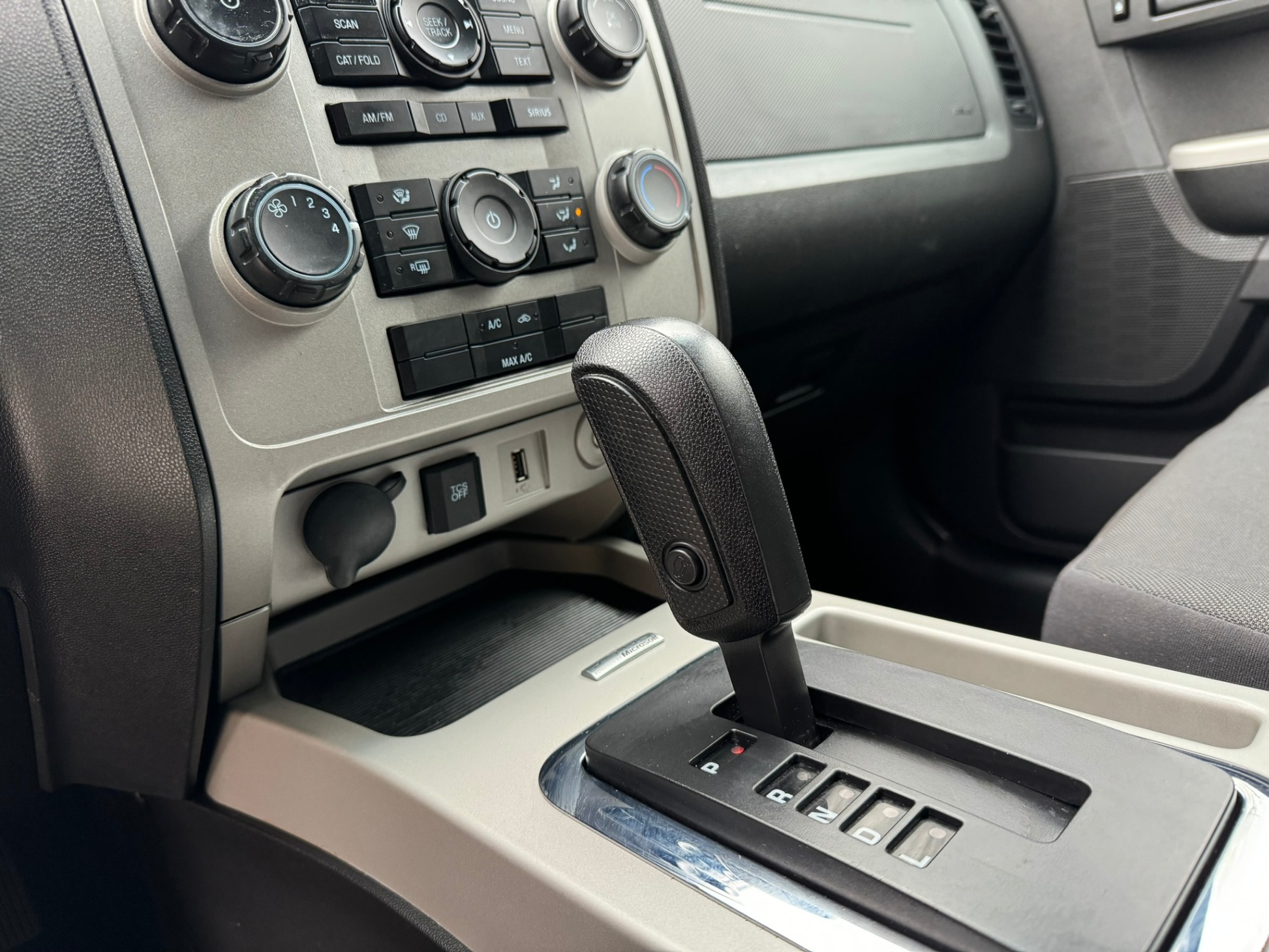 /enixmotorsportltd/2012-Ford-Escape-5271604586884924.jpg