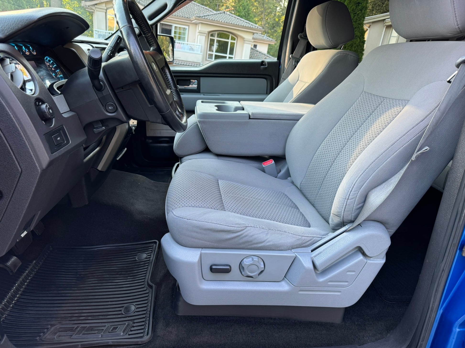 /enixmotorsportltd/2012-Ford-F-150-26405654153008995.jpg