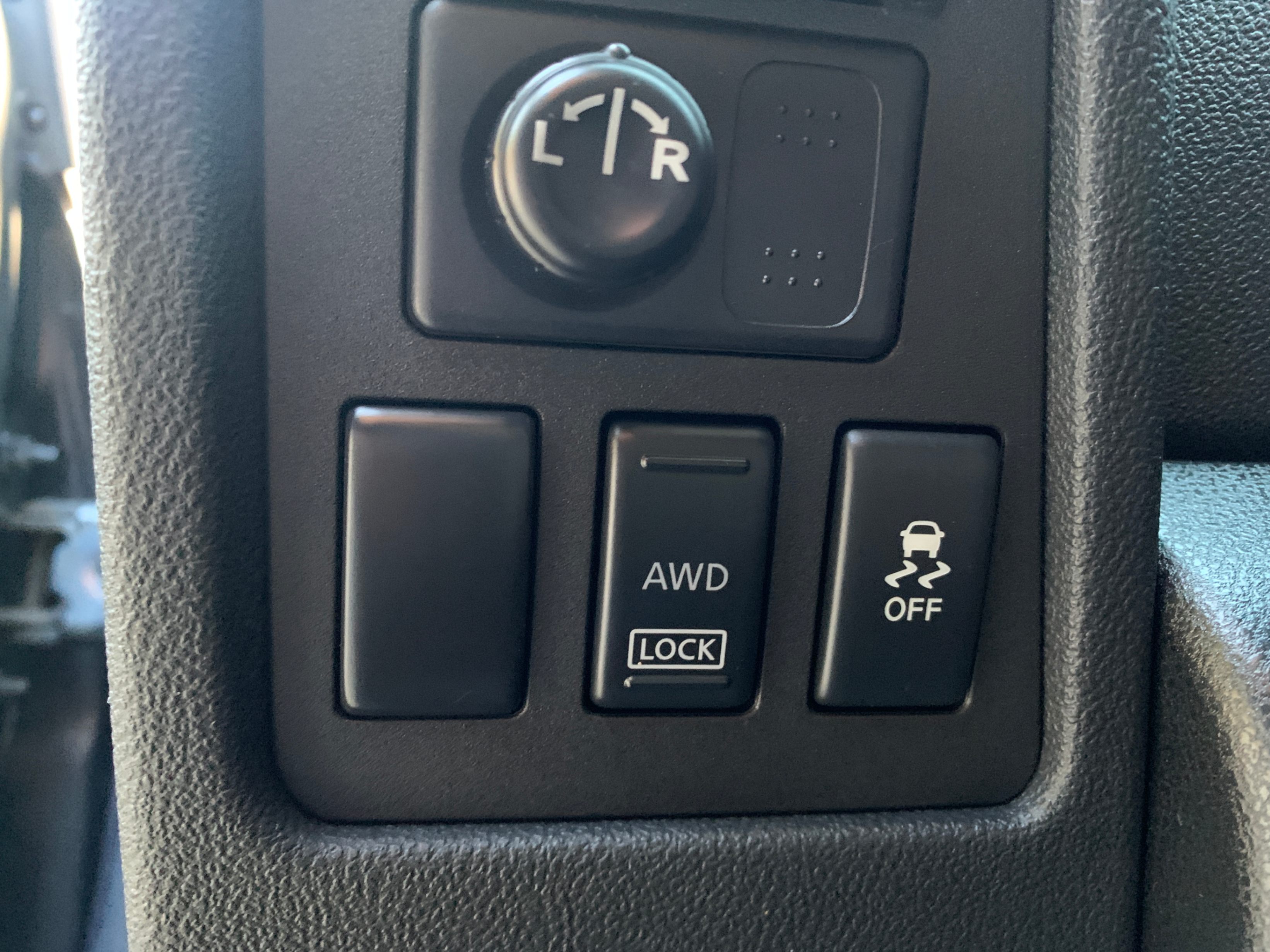 /enixmotorsportltd/2012-Nissan-Rogue-8732956009649793.jpg