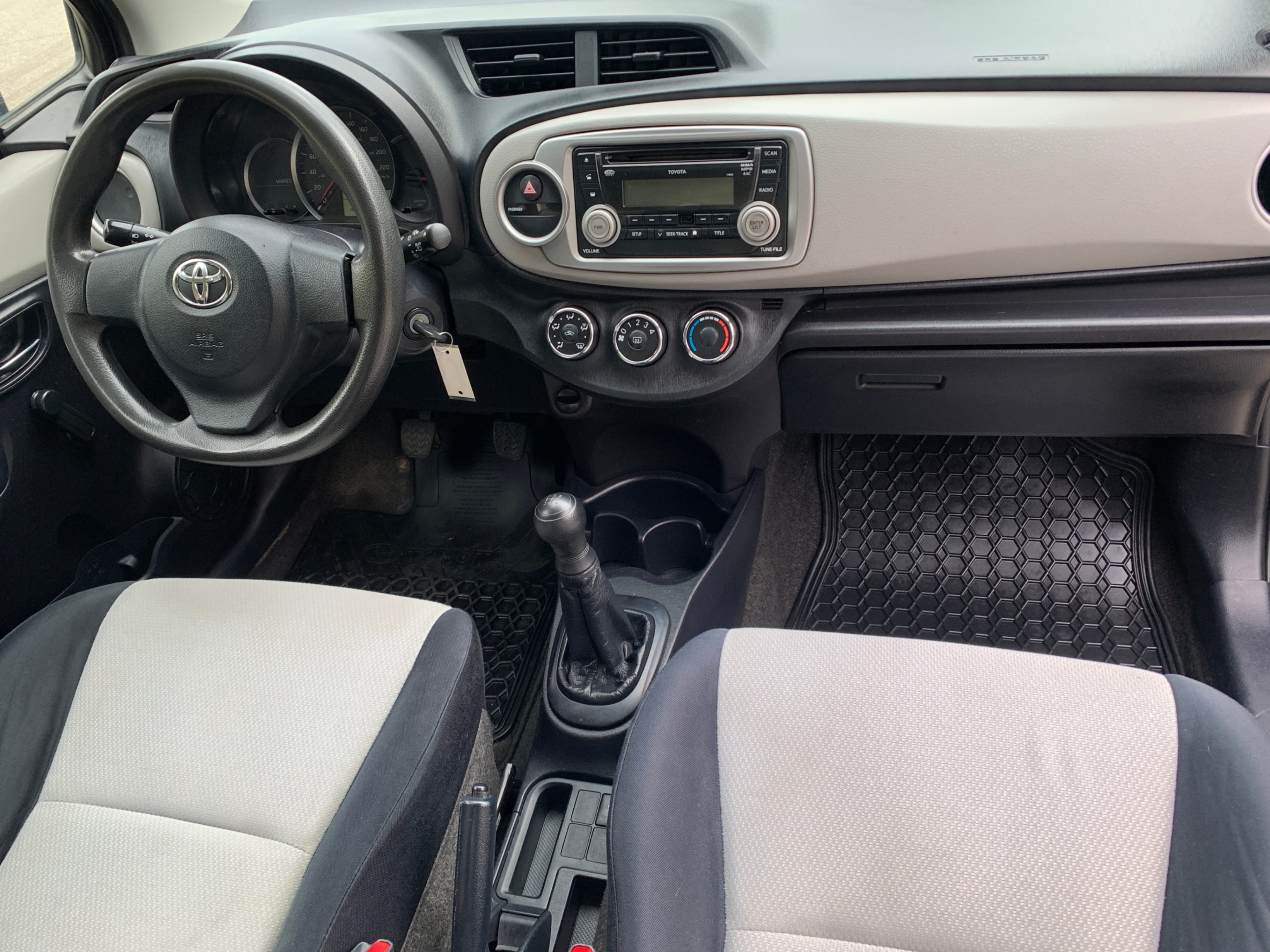 /enixmotorsportltd/2012-Toyota-Yaris-8724356043272454.jpg