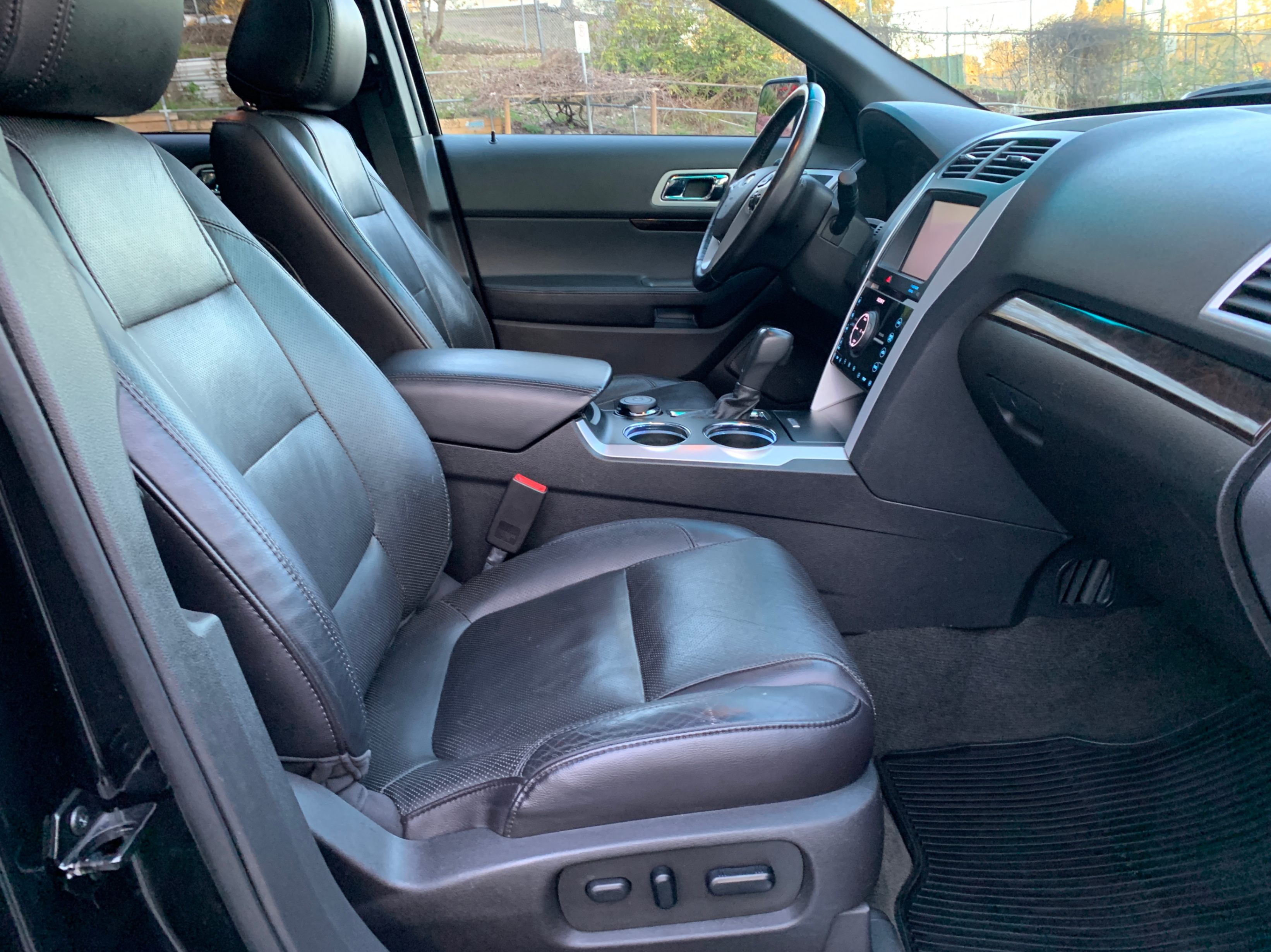 /enixmotorsportltd/2013-Ford-Explorer-37070522626758673.jpg