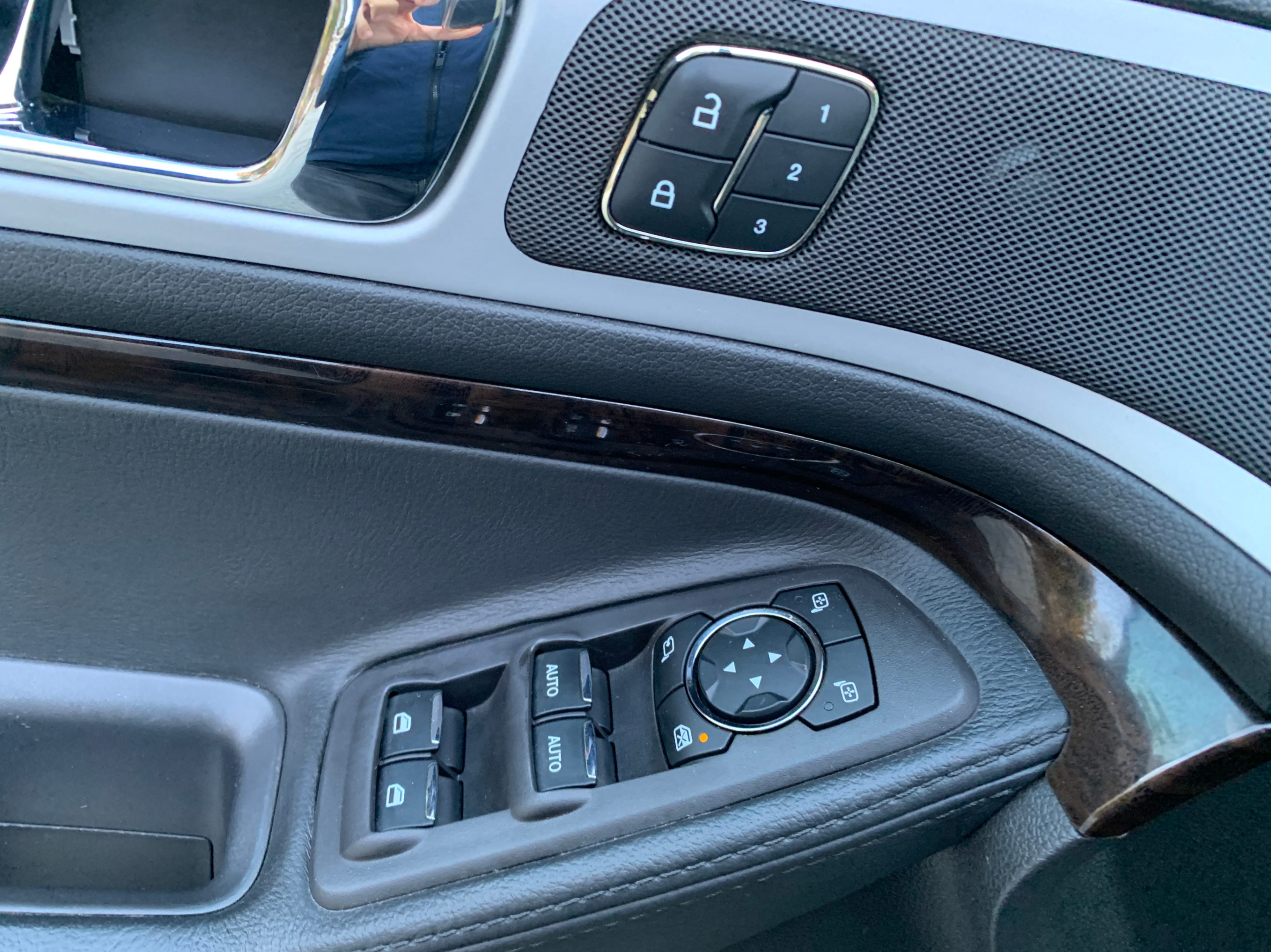 /enixmotorsportltd/2013-Ford-Explorer-5297134039217439.jpg