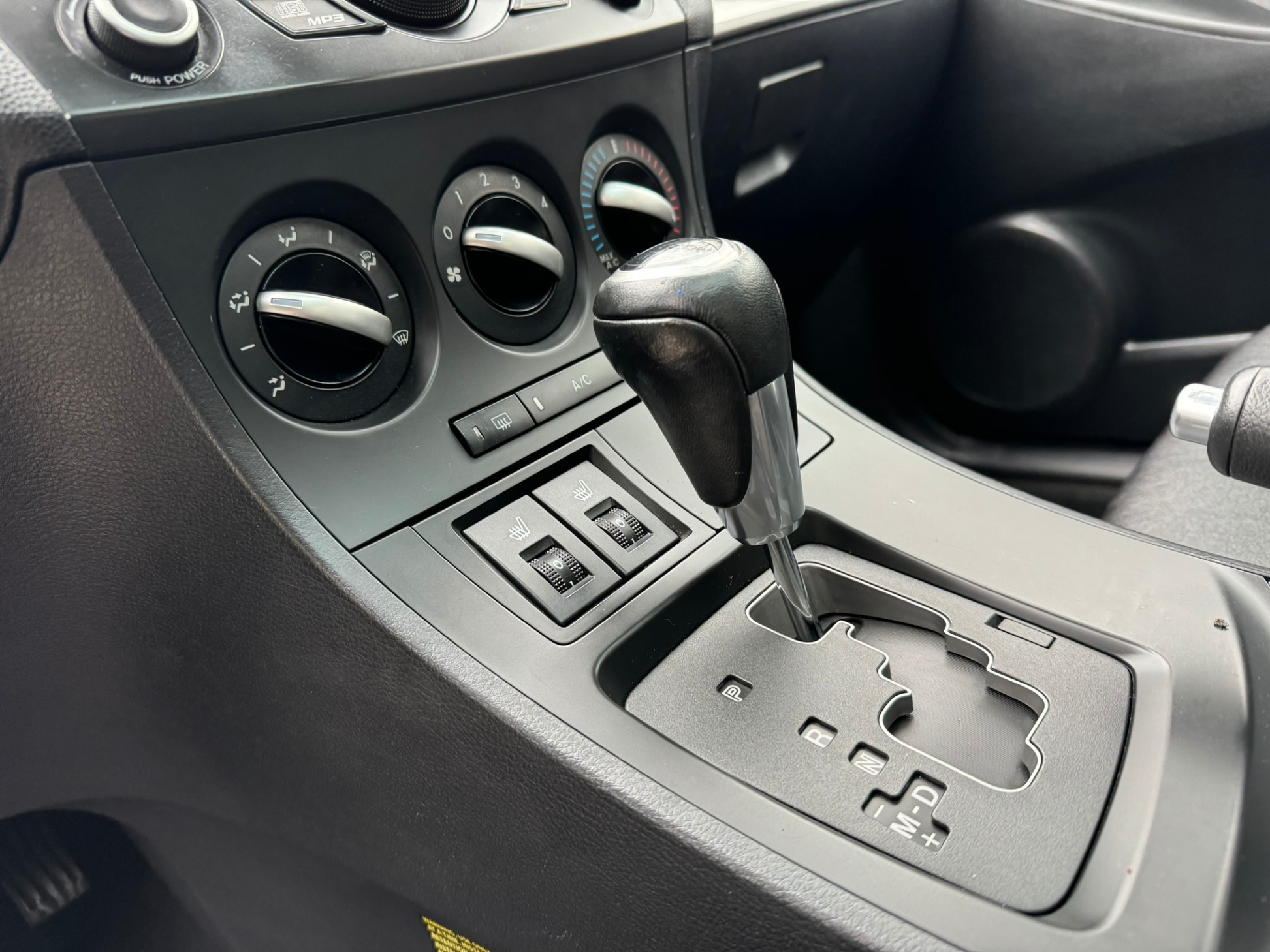 /enixmotorsportltd/2013-Mazda-Mazda3-8989590160905734.jpg