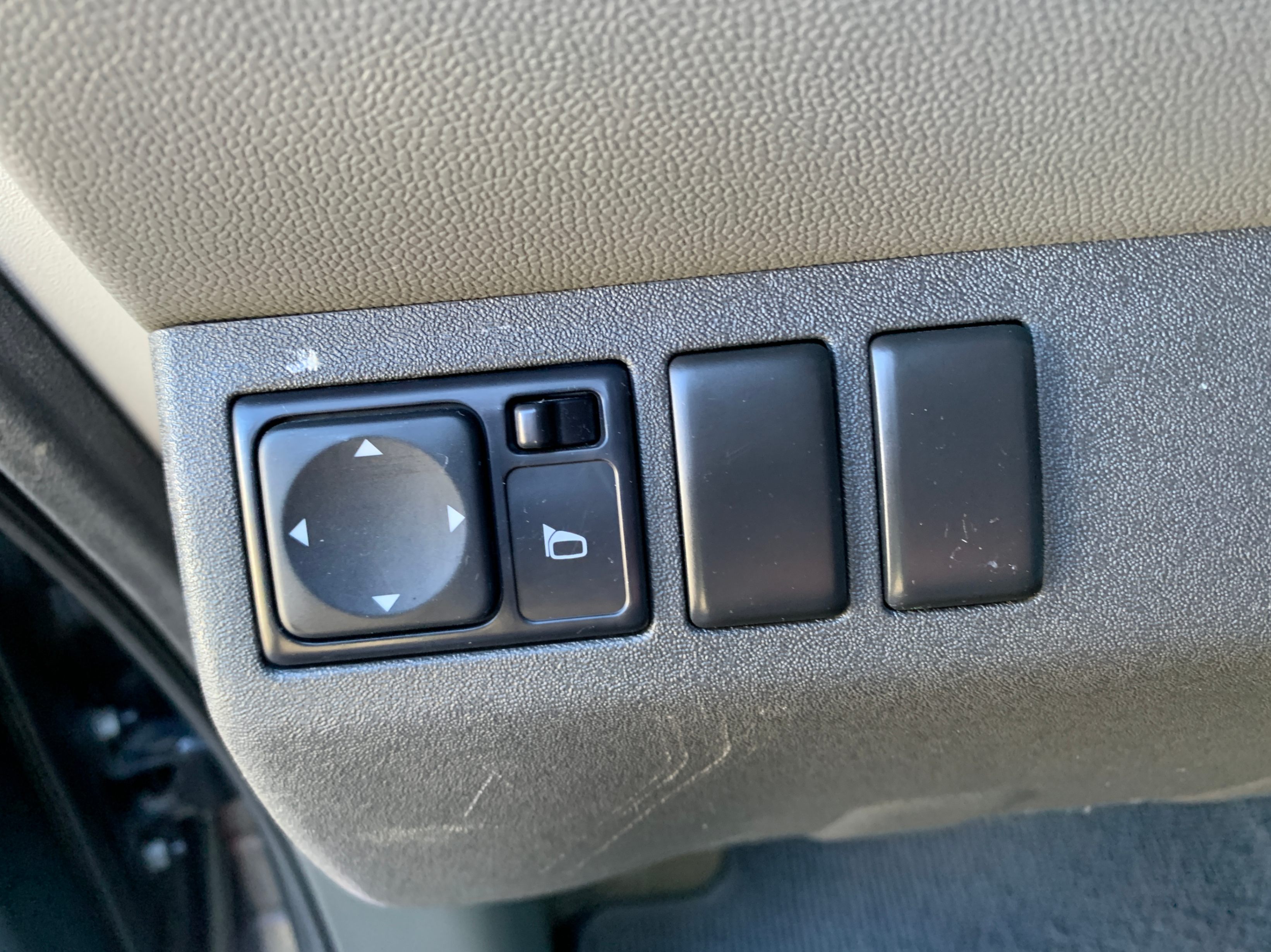 /enixmotorsportltd/2013-Nissan-Xterra-6390593817503354.jpg