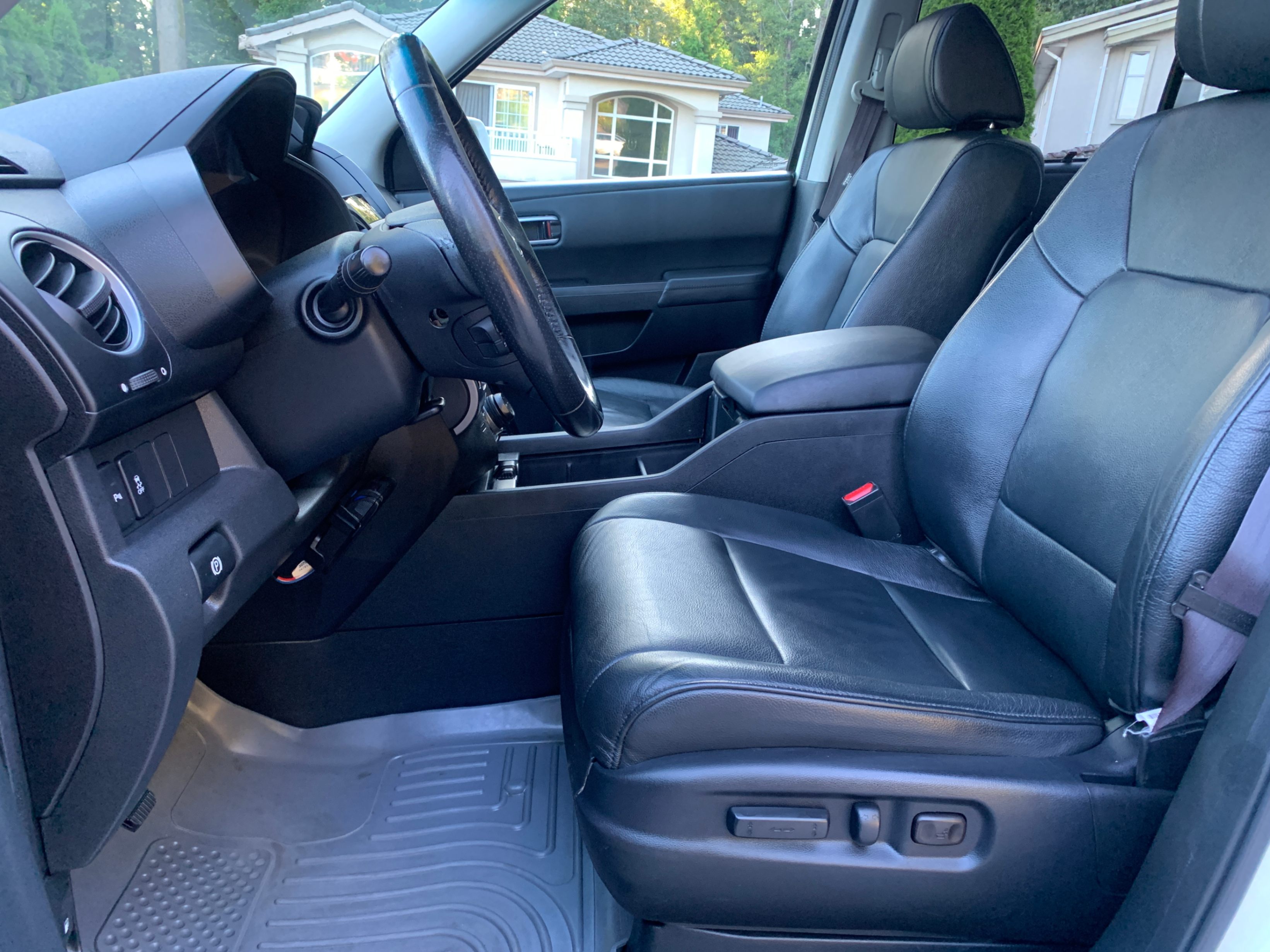 /enixmotorsportltd/2014-Honda-Pilot-006856677126327648.jpg