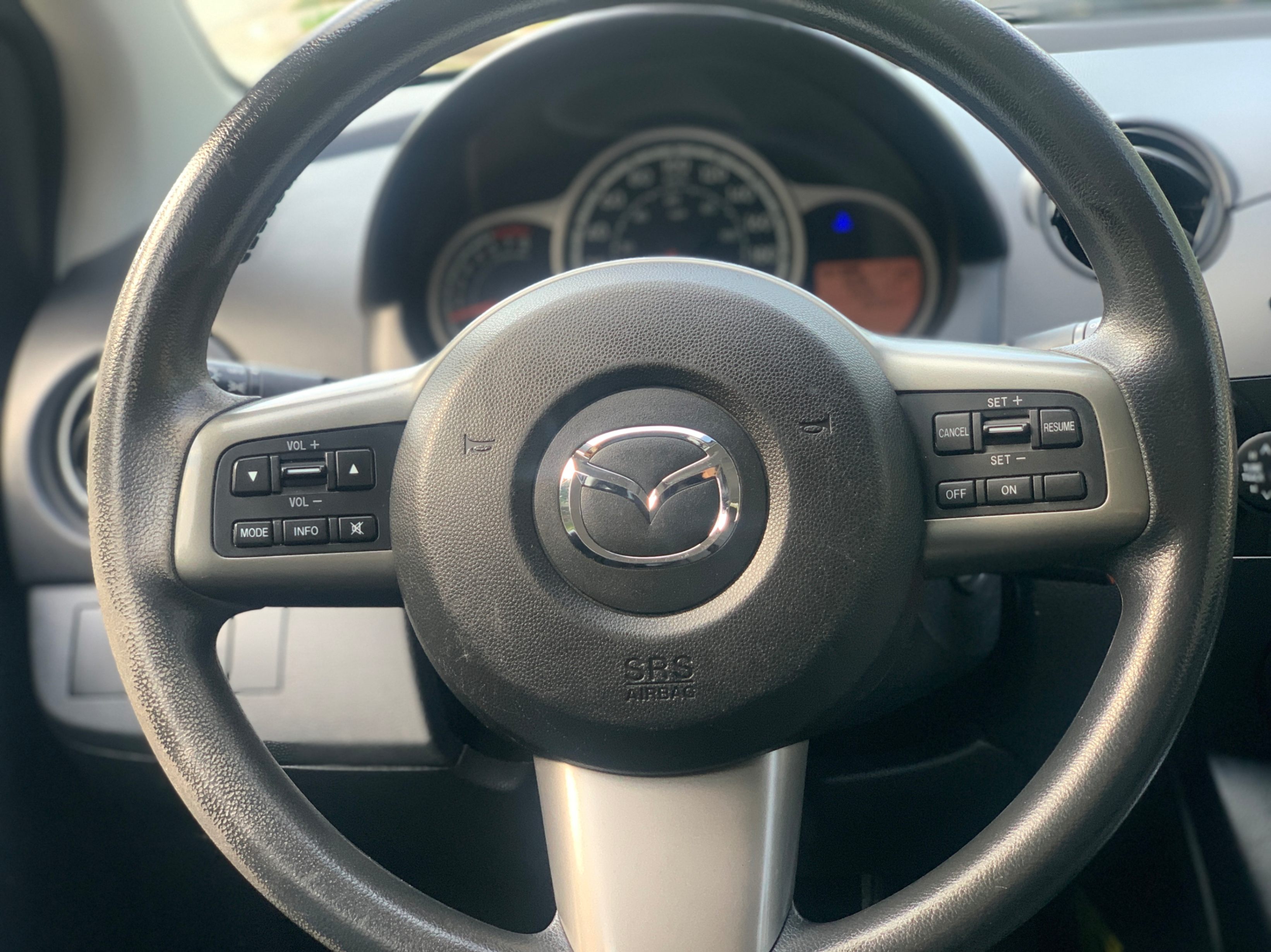/enixmotorsportltd/2014-Mazda-Mazda2-25075957995234543.jpg