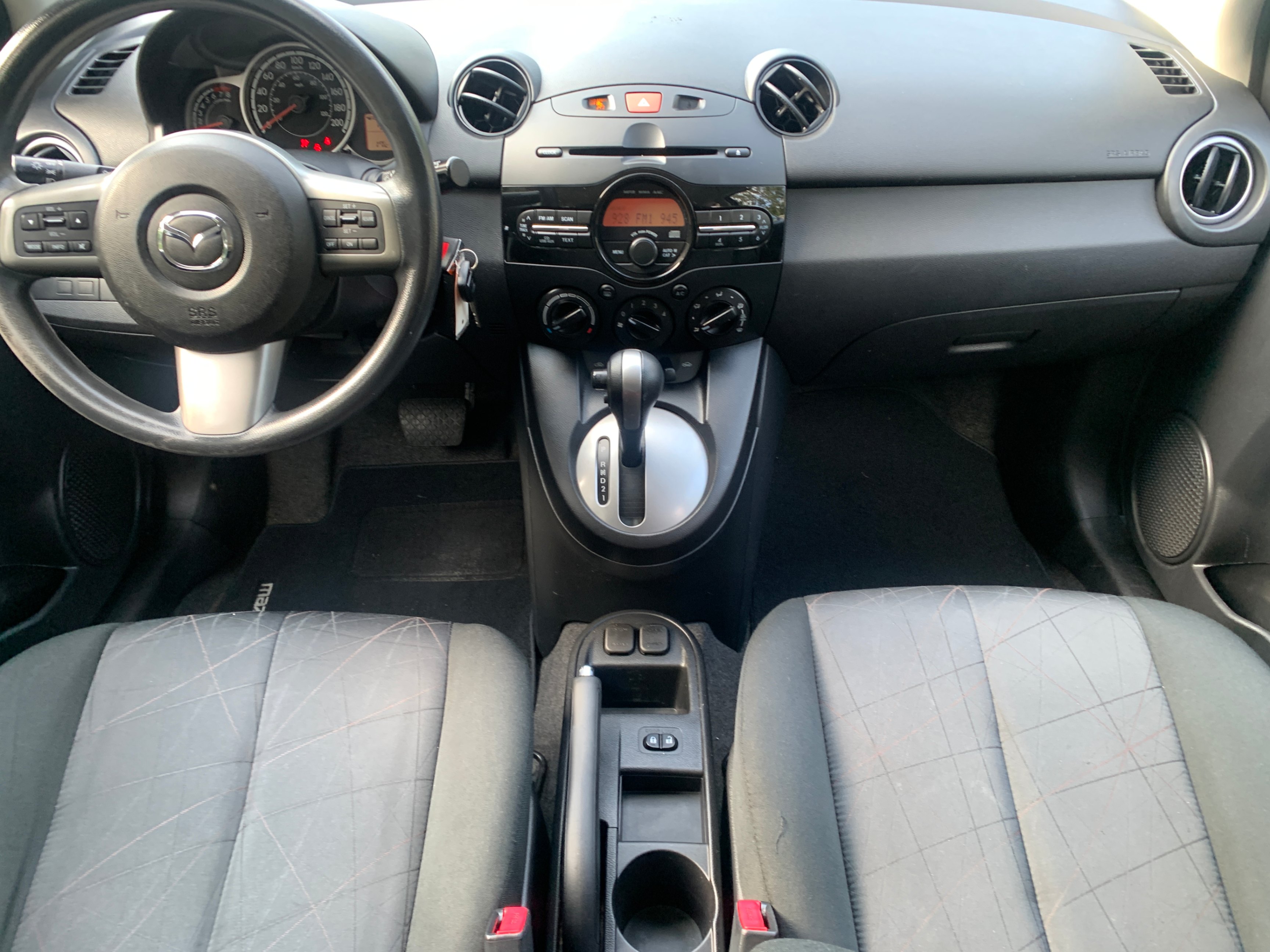 /enixmotorsportltd/2014-Mazda-Mazda2-3217877731021952.jpg