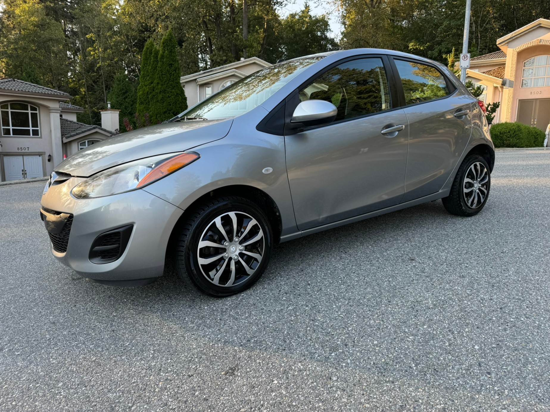/enixmotorsportltd/2014-Mazda-Mazda2-6647792902069285.jpg