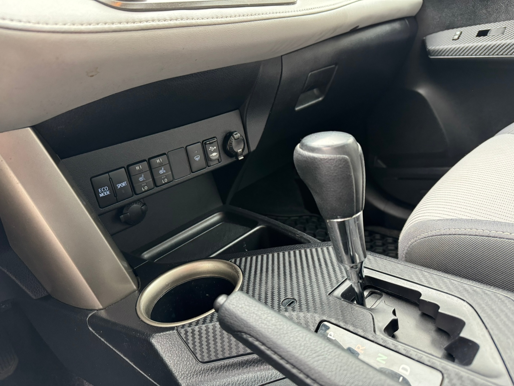 /enixmotorsportltd/2014-Toyota-RAV4-8887585039090451.jpg