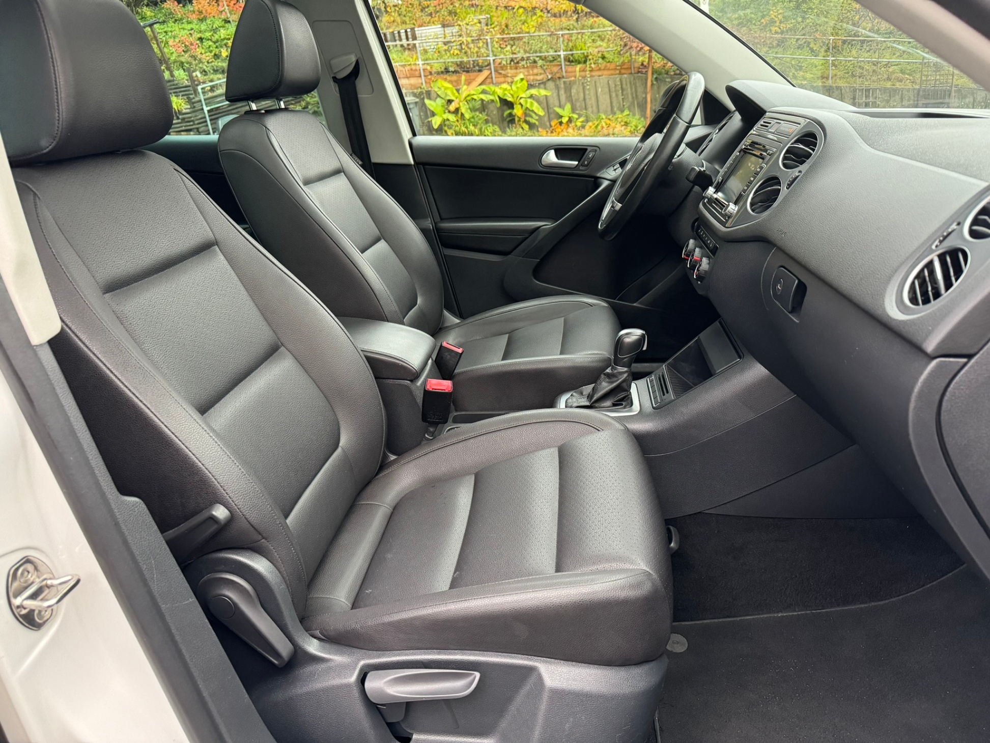 /enixmotorsportltd/2014-Volkswagen-Tiguan-7743032408227748.jpg