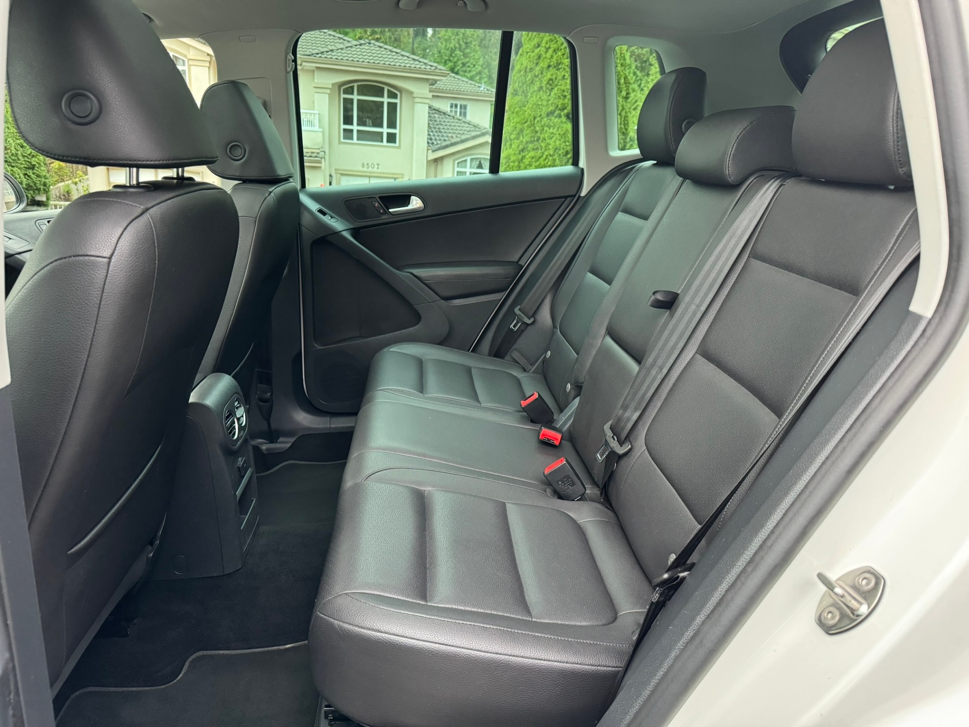 /enixmotorsportltd/2014-Volkswagen-Tiguan-8494101759639212.jpg
