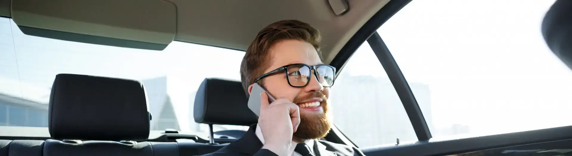https://hillzcdn.ca/faithautodealers/8231161951487536-contactUs.webp
