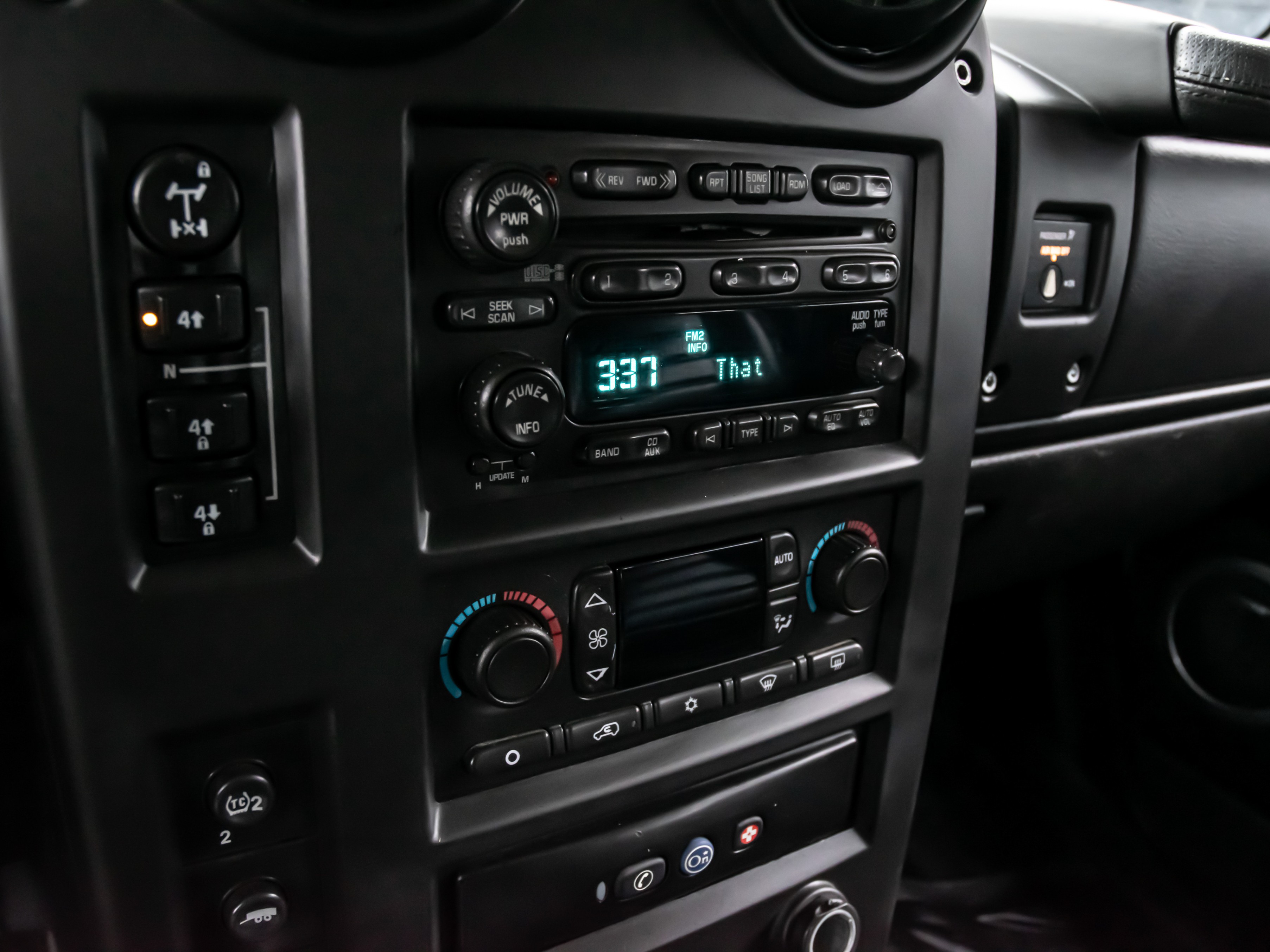 /firstgearmotorcar/2006-Hummer-H2-07601679279201767.jpg