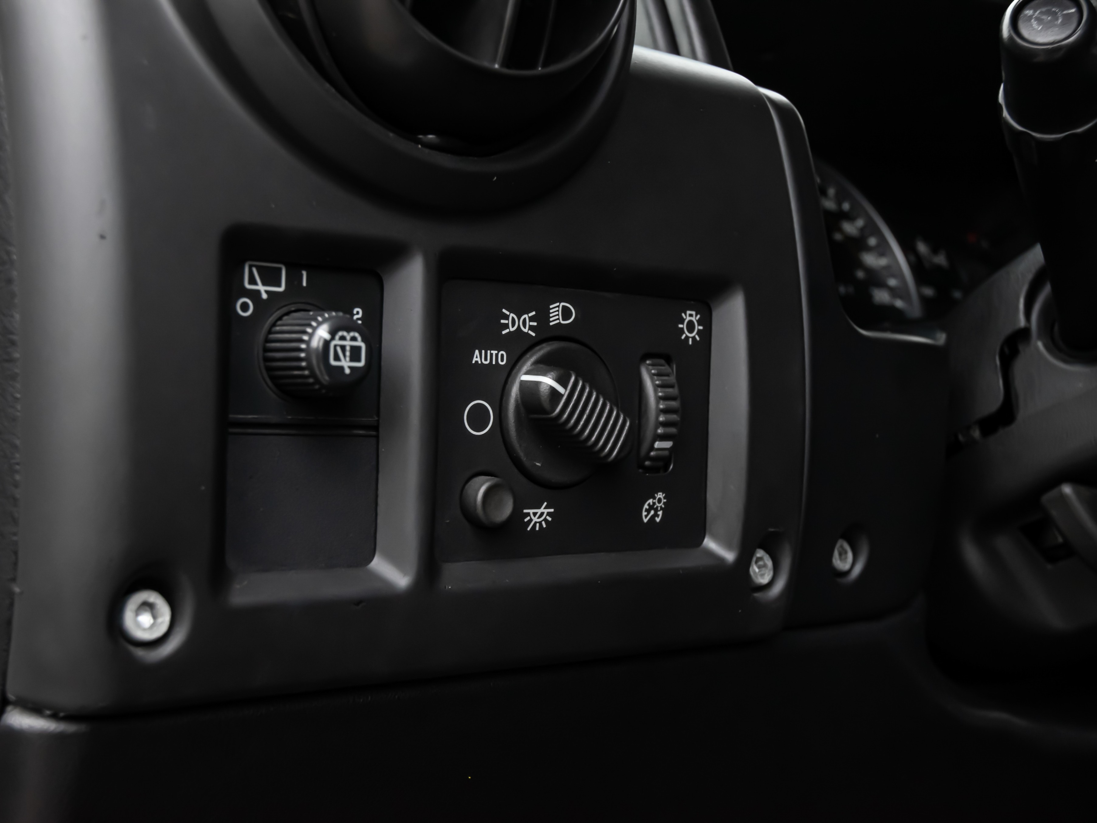 /firstgearmotorcar/2006-Hummer-H2-35699225986223615.jpg