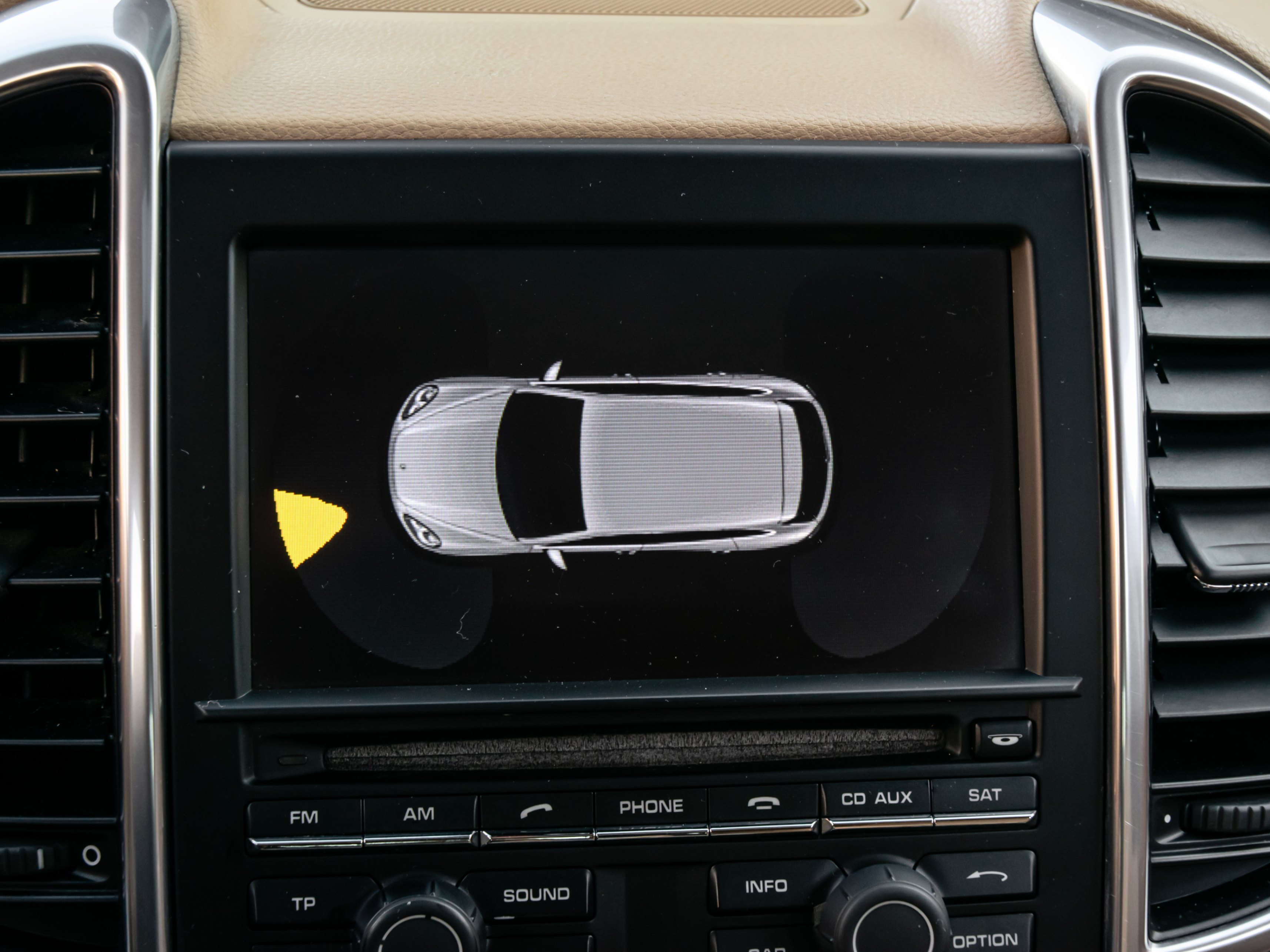 /firstgearmotorcar/2011-Porsche-Cayenne-8585026380673431.jpg