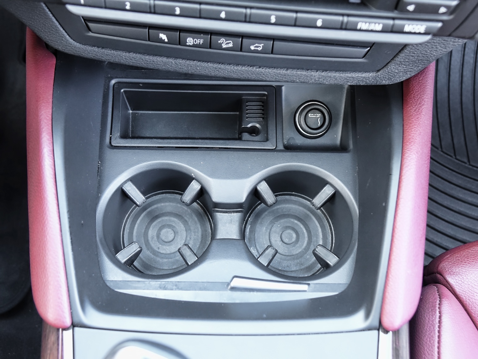 /firstgearmotorcar/2012-BMW-X6-4000888119174697.jpg