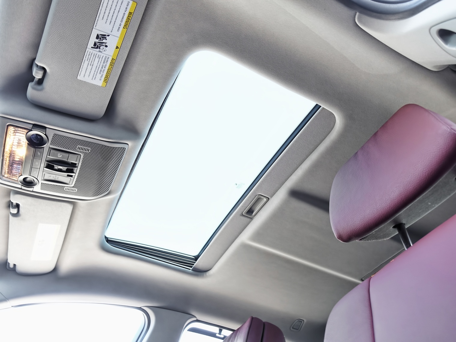 /firstgearmotorcar/2012-BMW-X6-9032711258430888.jpg