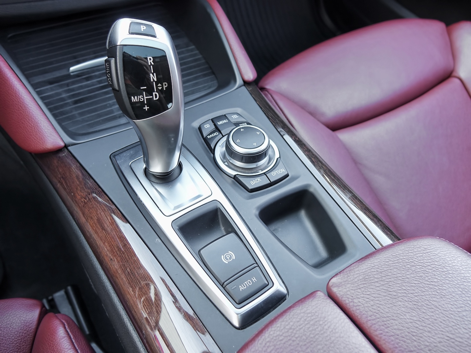 /firstgearmotorcar/2012-BMW-X6-9968730659559417.jpg
