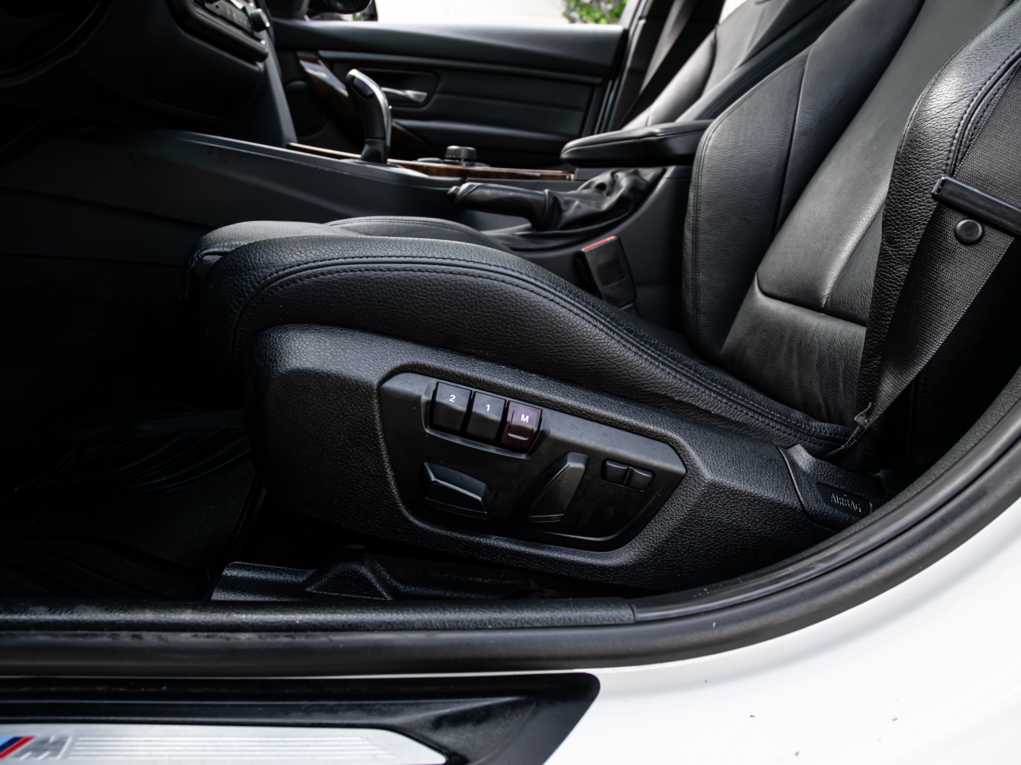 /firstgearmotorcar/2013-BMW-3-Series-1716008079537199.jpg