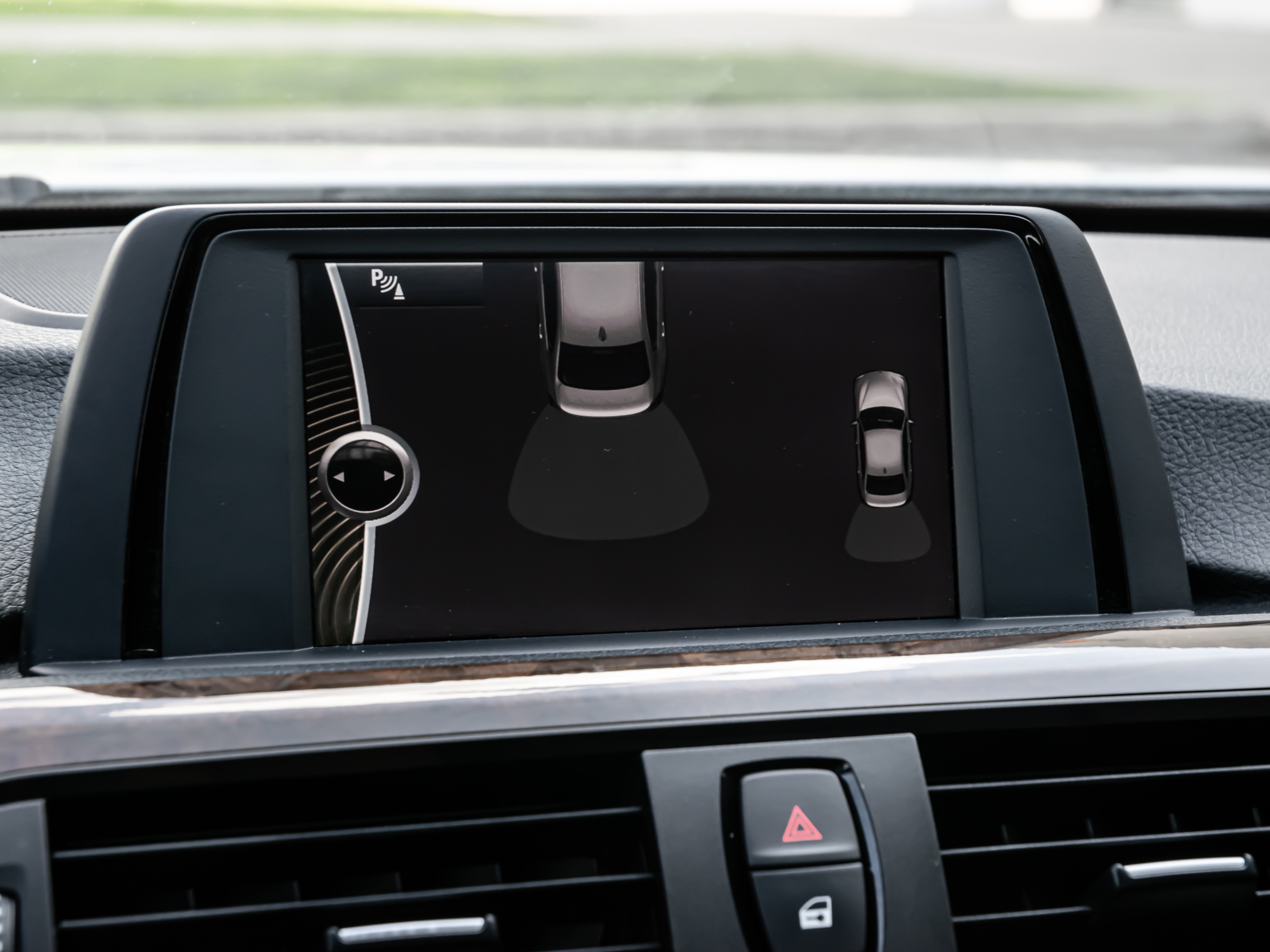 /firstgearmotorcar/2013-BMW-3-Series-646322911029396.jpg