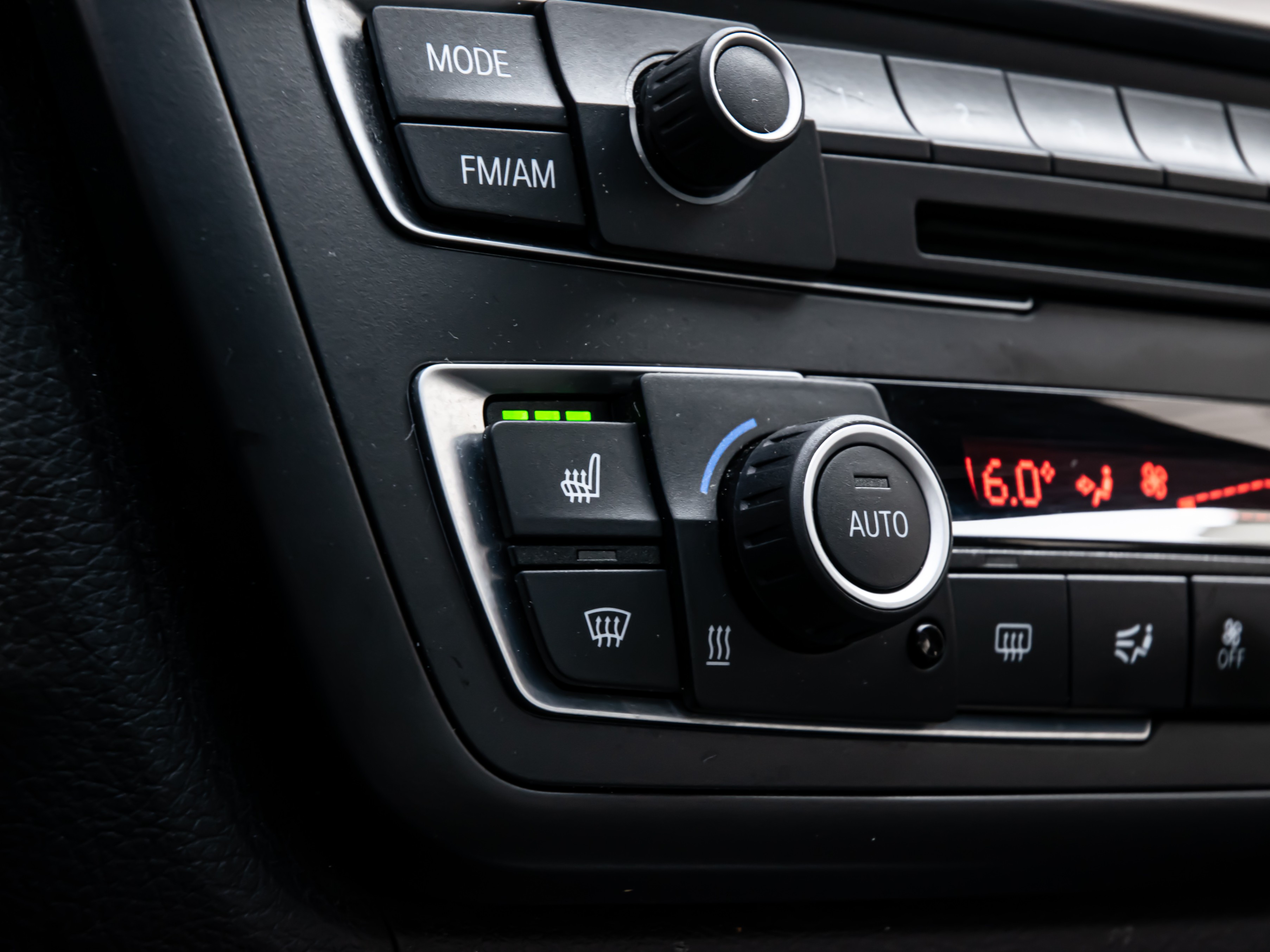 /firstgearmotorcar/2013-BMW-3-Series-6679836547773088.jpg