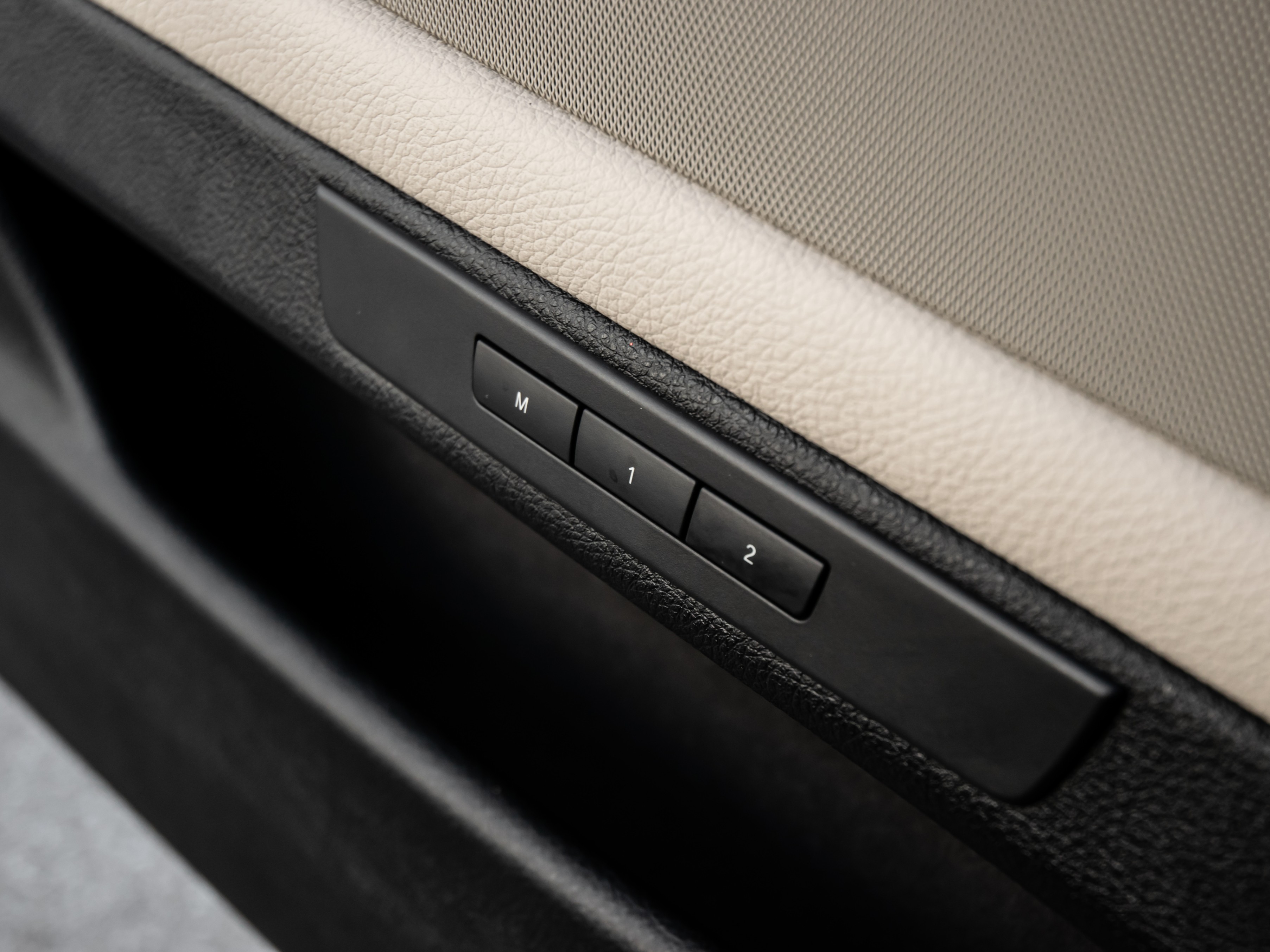 /firstgearmotorcar/2013-BMW-5-Series-999846995902393.jpg