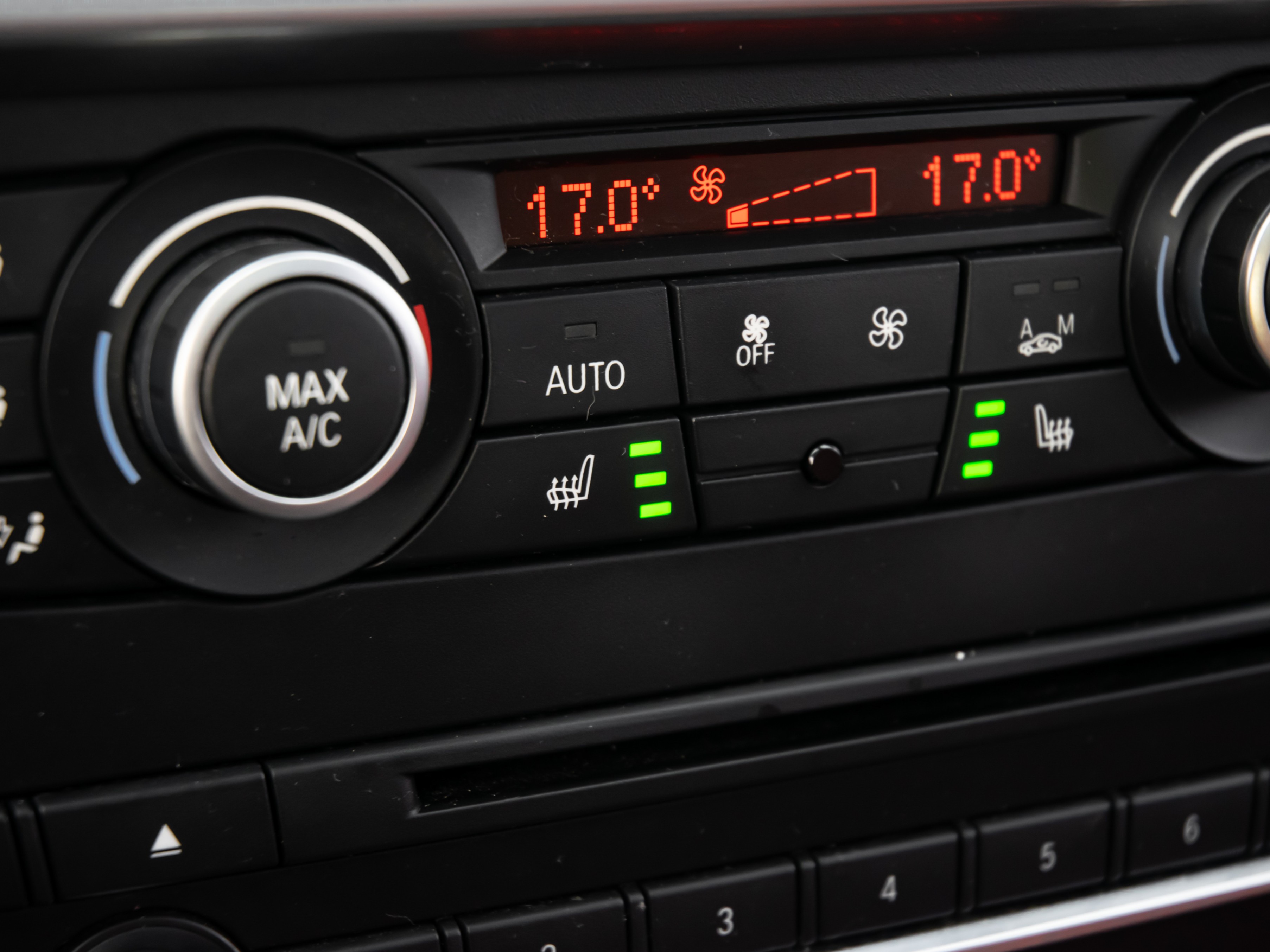 /firstgearmotorcar/2013-BMW-X3-3249908323668276.jpg