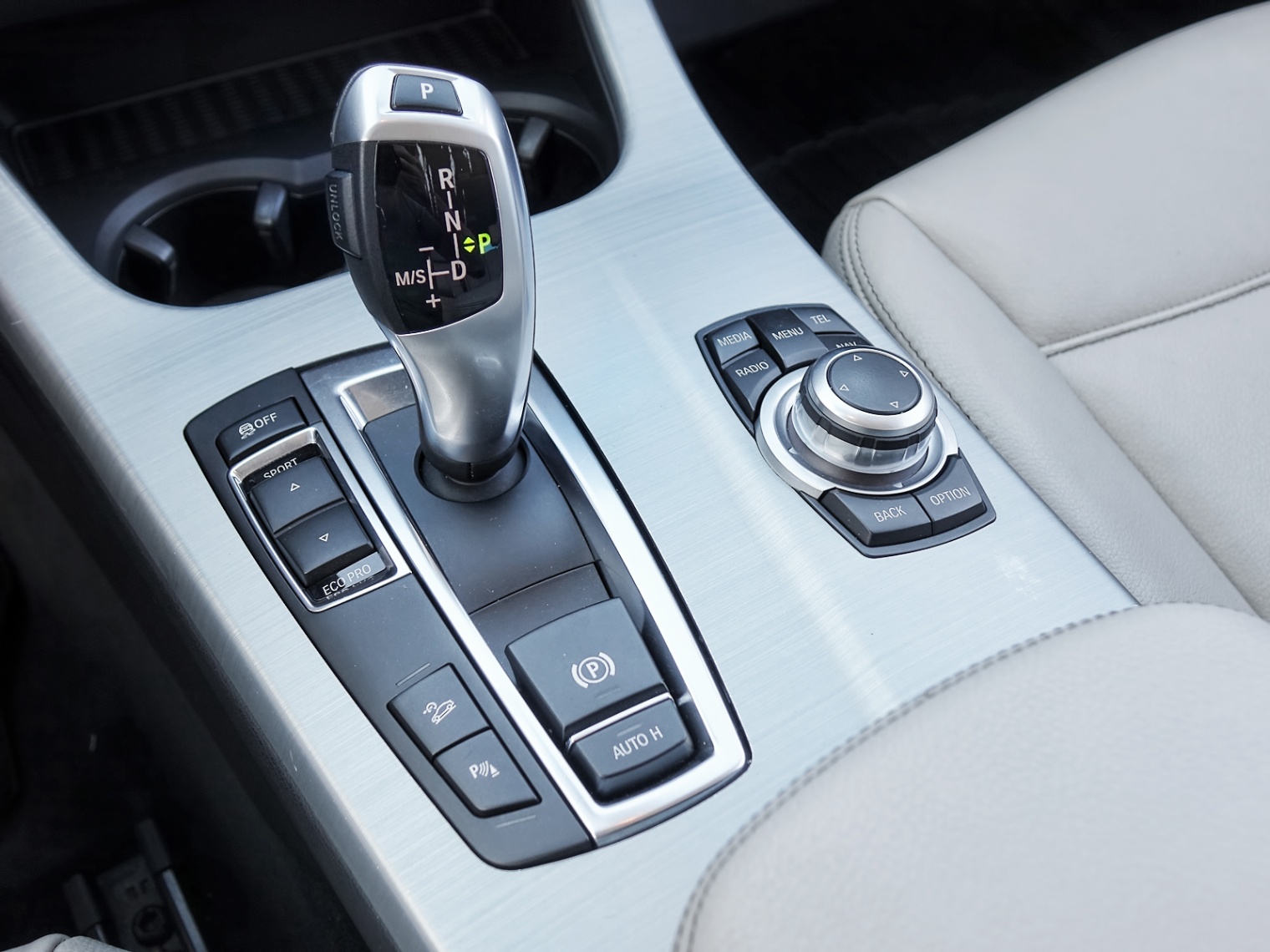 /firstgearmotorcar/2013-BMW-X3-5511336803937499.jpg
