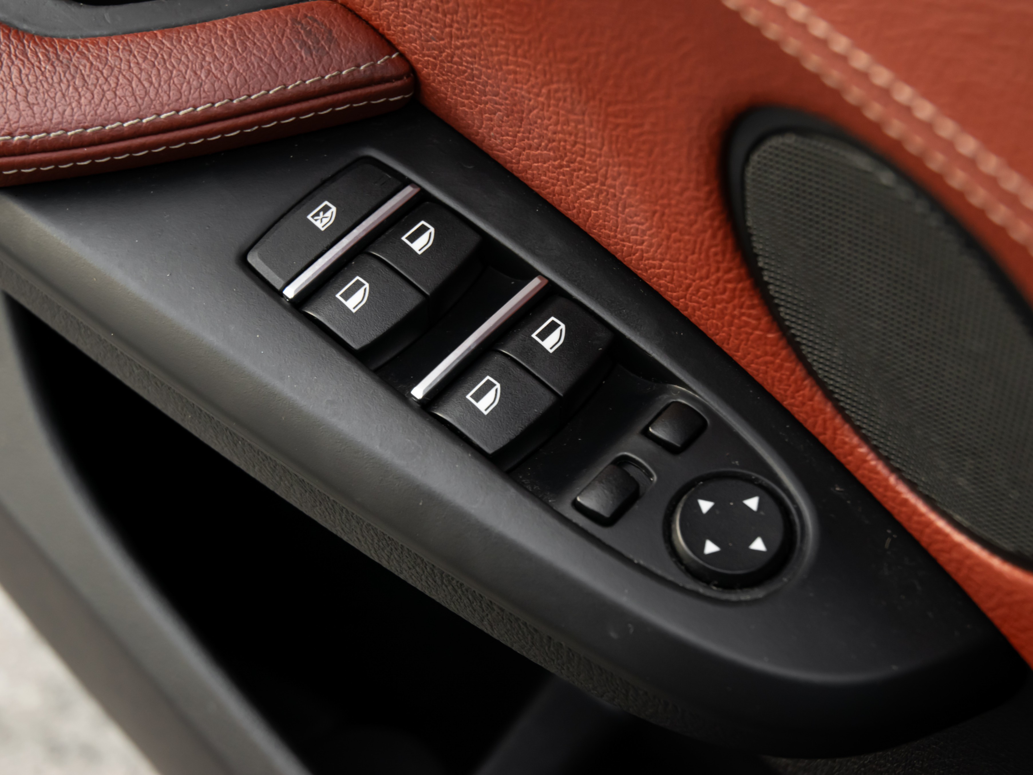 /firstgearmotorcar/2013-BMW-X3-6208768924032178.jpg