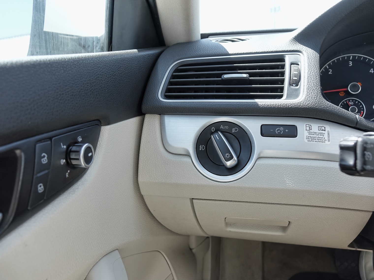 /firstgearmotorcar/2013-Volkswagen-Passat-414806959516711.jpg