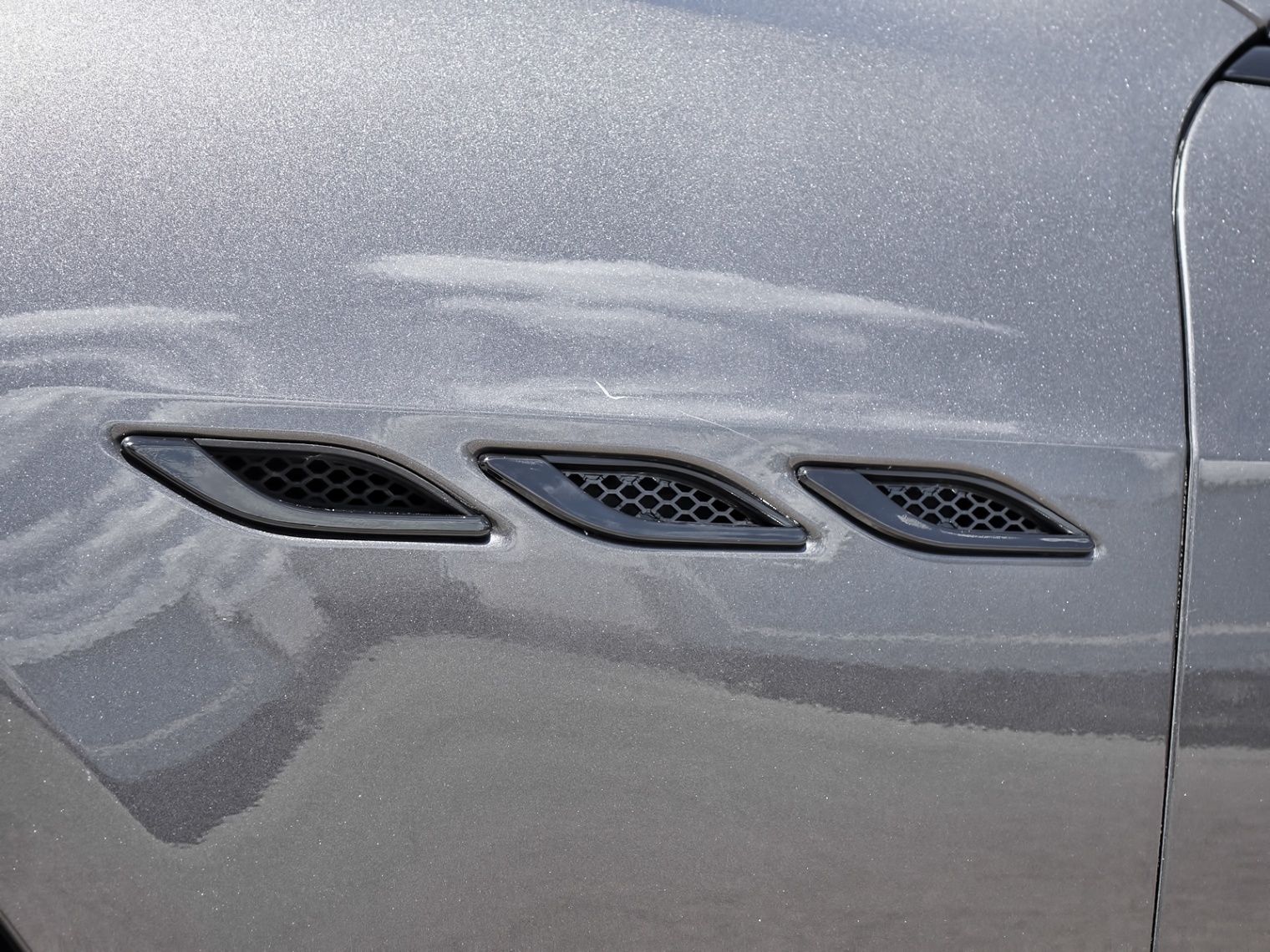 /firstgearmotorcar/2014-Maserati-Ghibli-16413270009192793.jpg