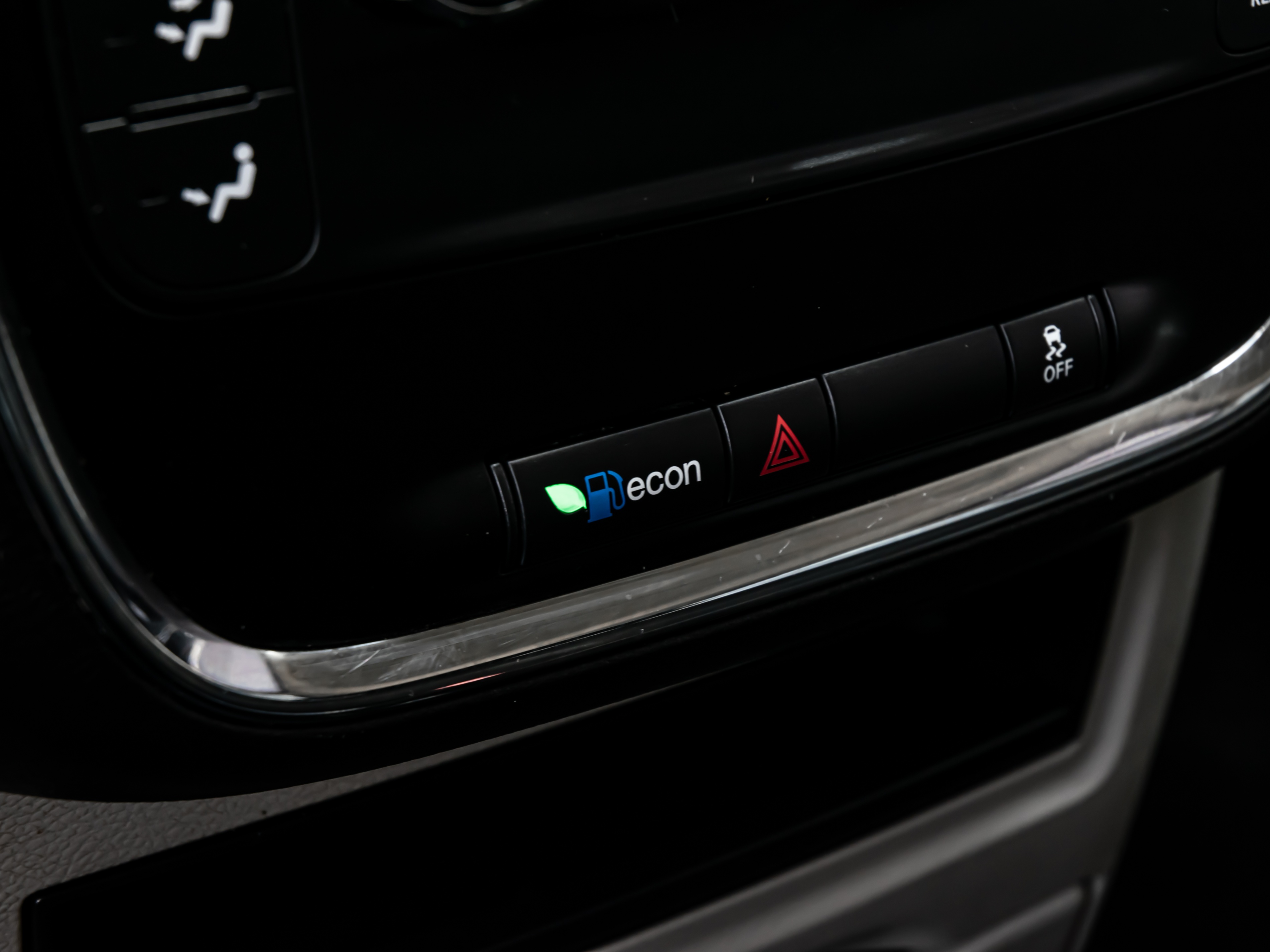 /firstgearmotorcar/2015-Dodge-GrandCaravan-712649729929077.jpg