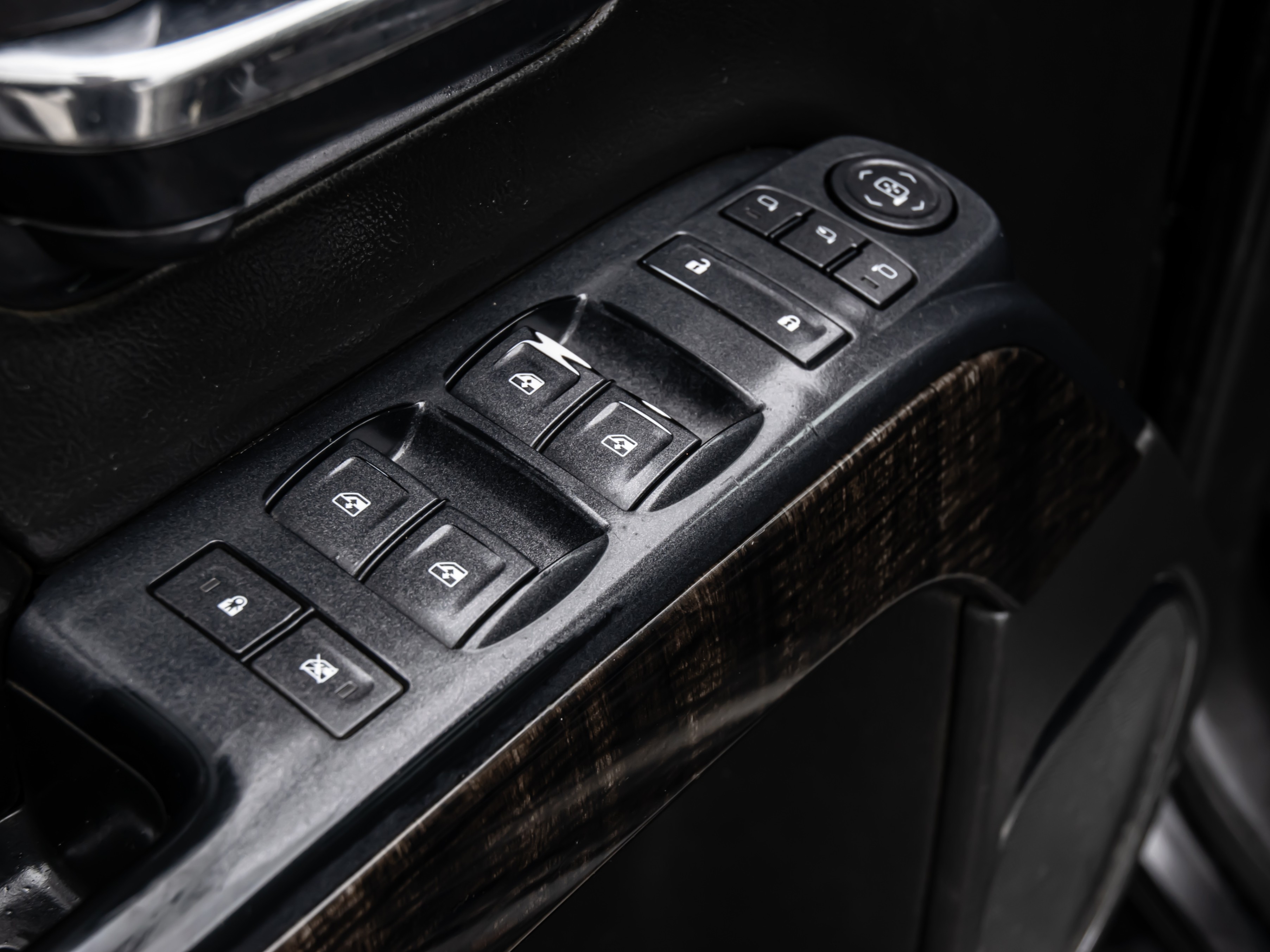 /firstgearmotorcar/2015-GMC-Sierra1500-27548838167699663.jpg
