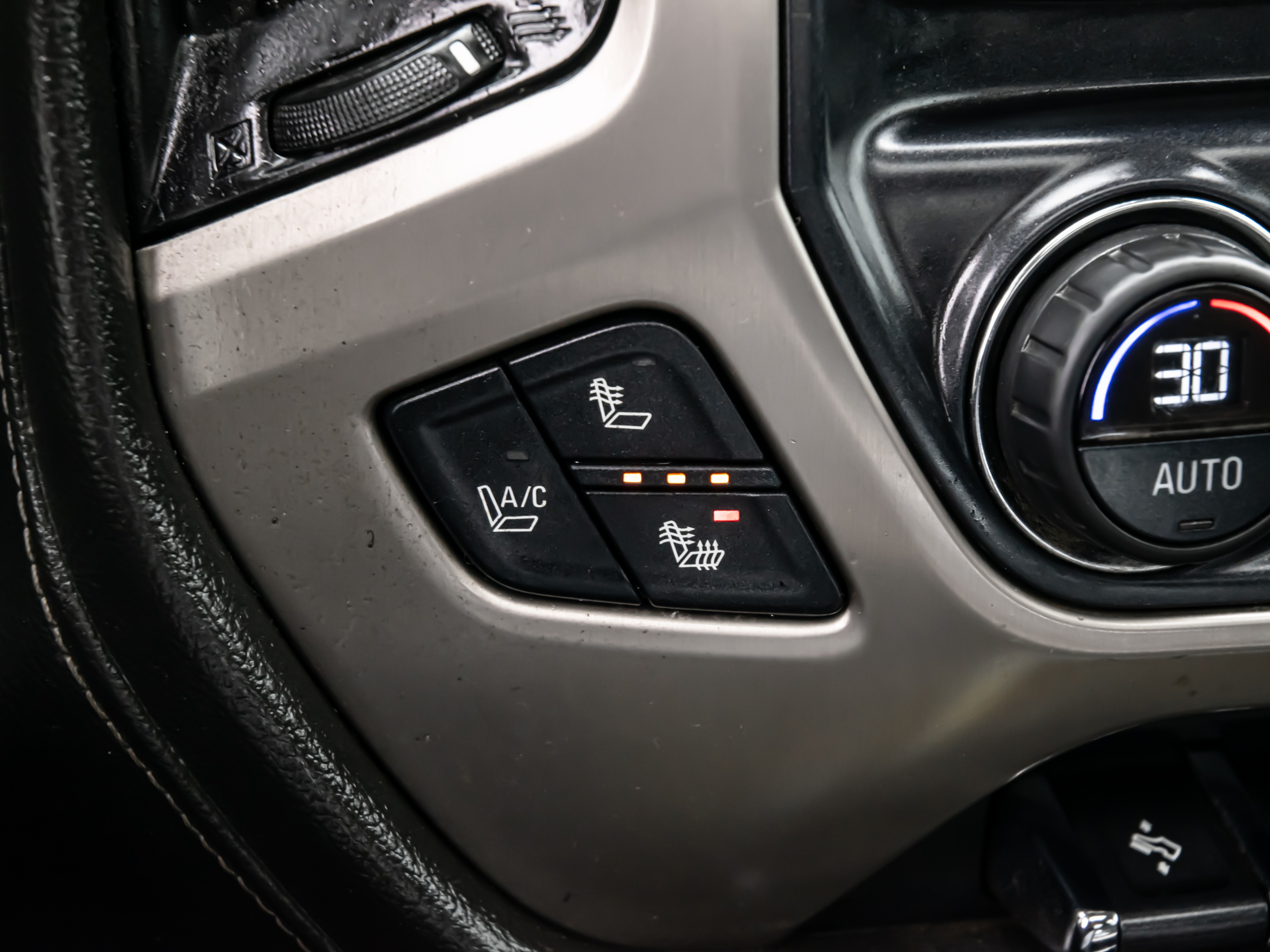 /firstgearmotorcar/2015-GMC-Sierra1500-5690691793966092.jpg