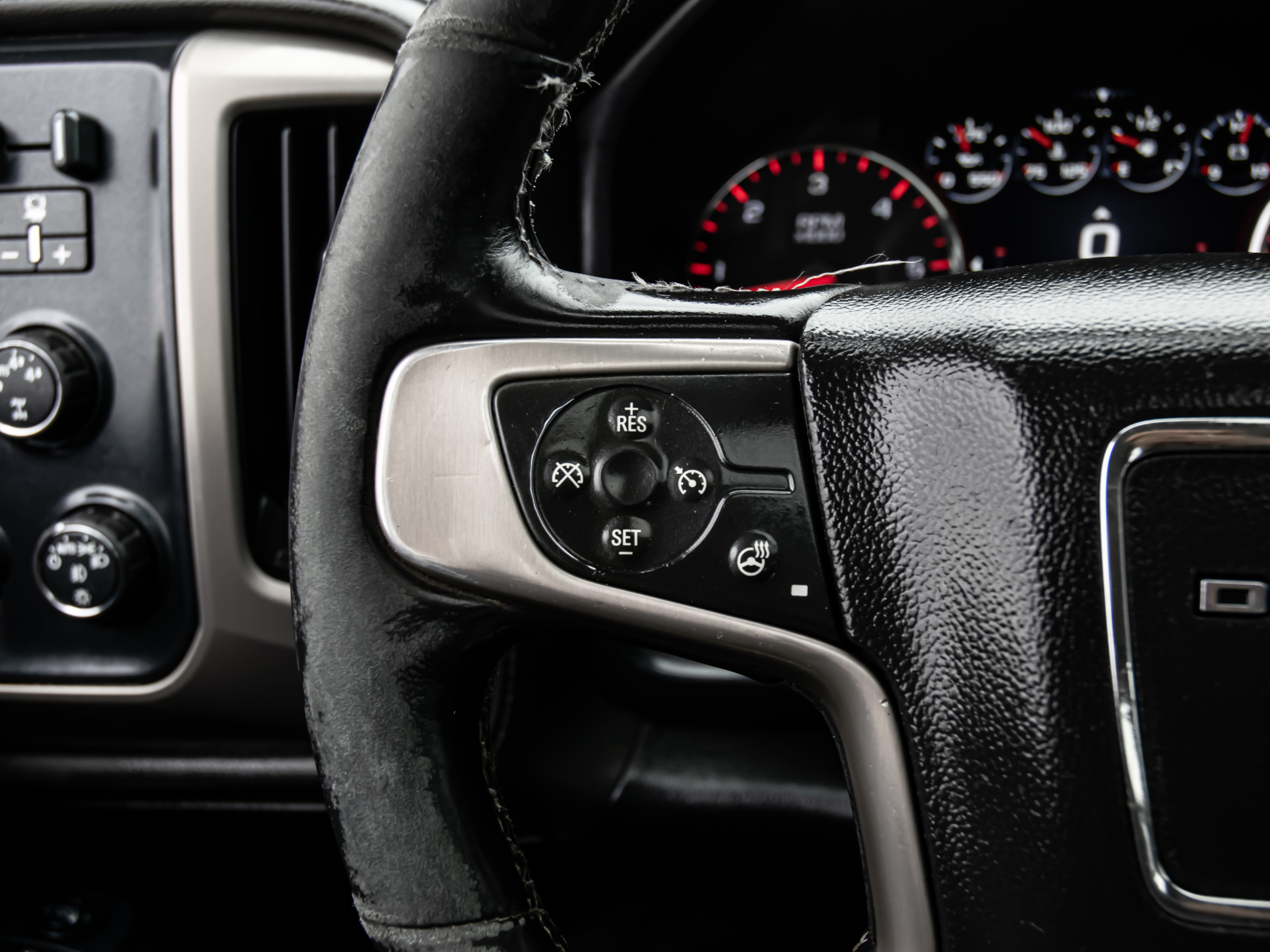 /firstgearmotorcar/2015-GMC-Sierra1500-8168429823628154.jpg