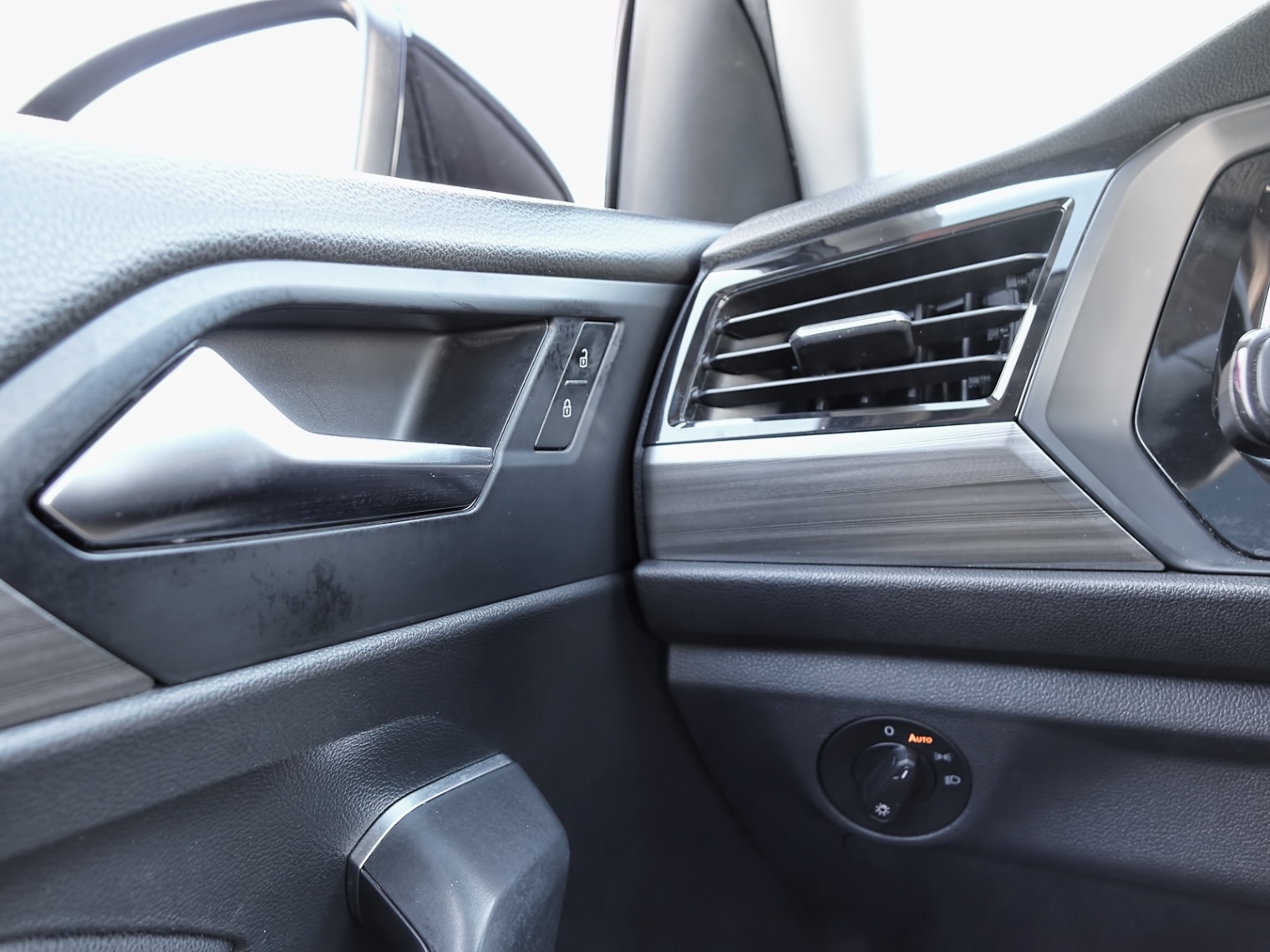 /firstgearmotorcar/2020-Volkswagen-Jetta-2963747799611596.jpg