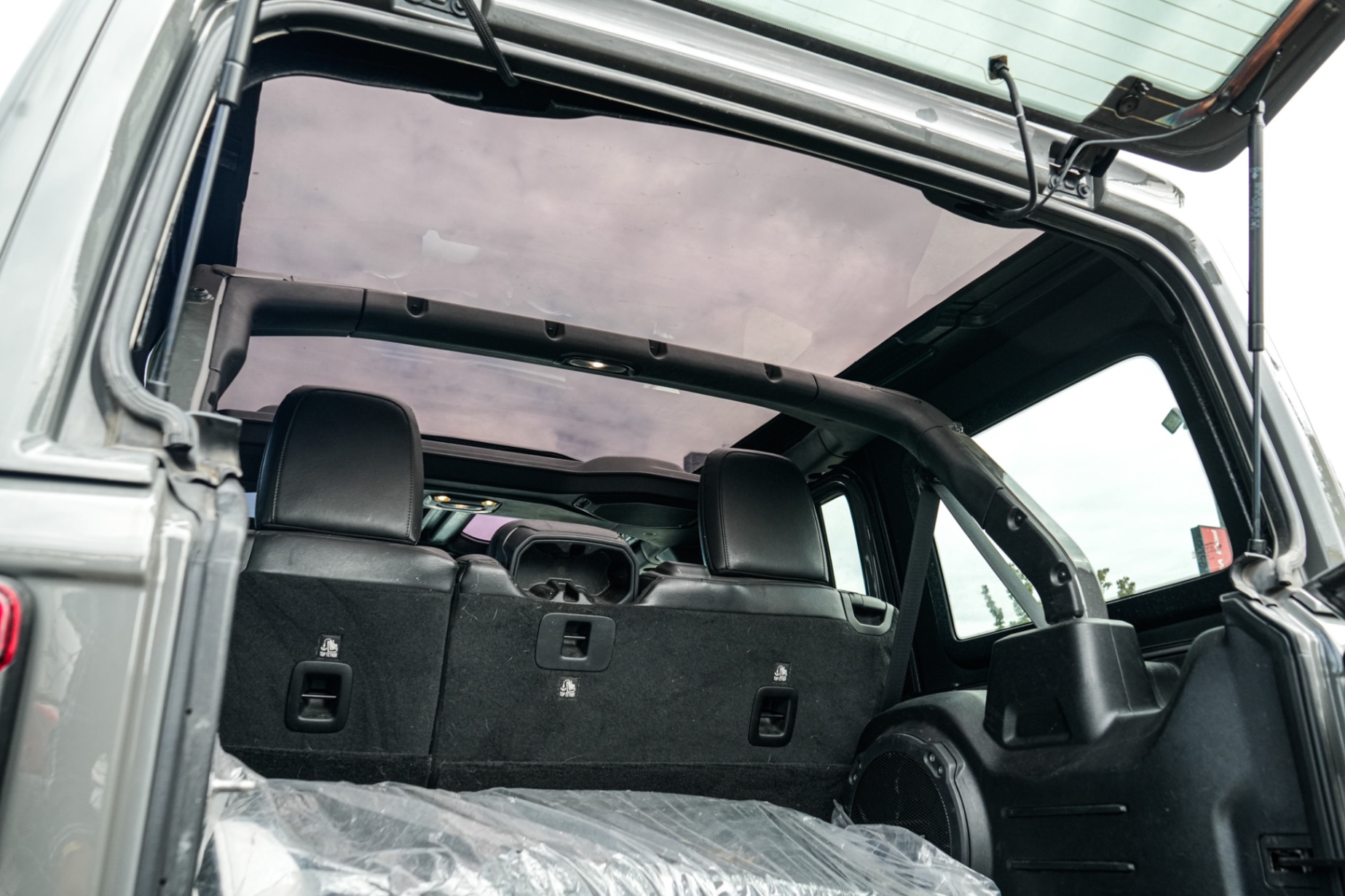 /firstmotors/2022-Jeep-Wrangler-11159694104901274.jpg