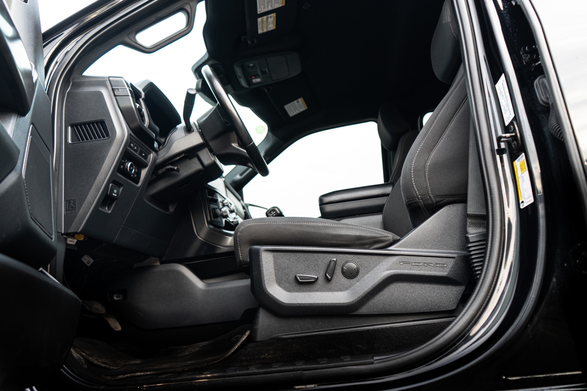 /firstmotors/2024-Ford-F-150-6560142768401116.jpg