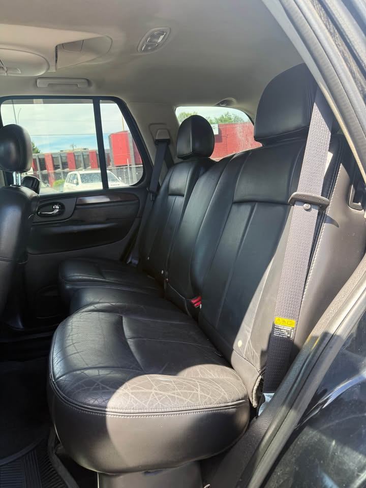 /grewalmotorsltd/2006-GMC-ENVOY-6078285386028945.jpg