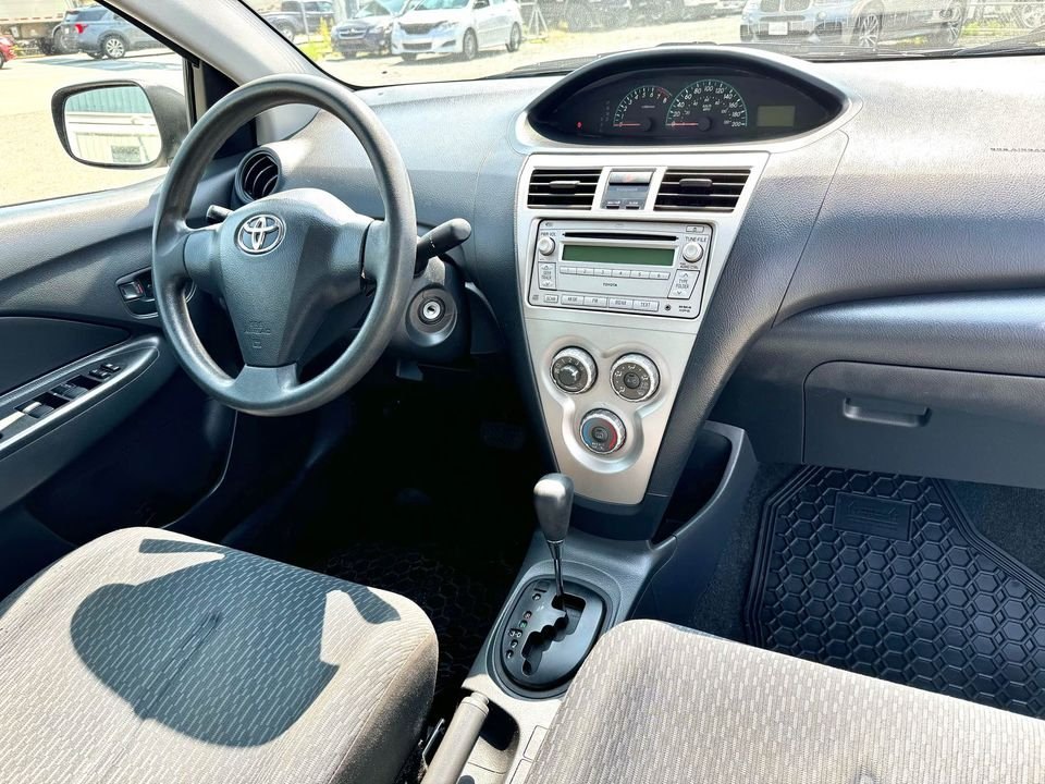 /grewalmotorsltd/2010-Toyota-Yaris-7210238668242452.jpg