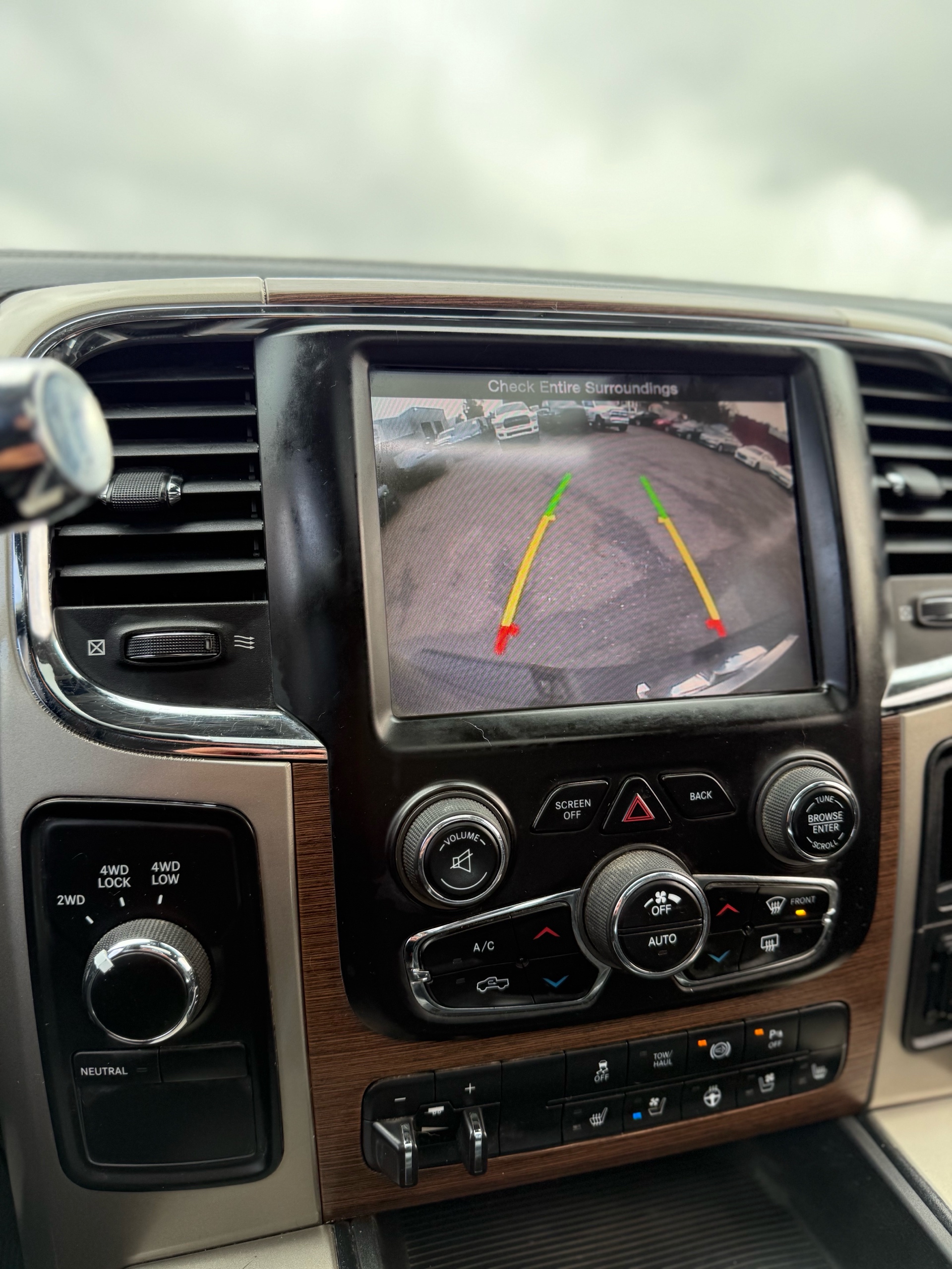 /grewalmotorsltd/2014-Ram-3500-2495700393460607.jpg