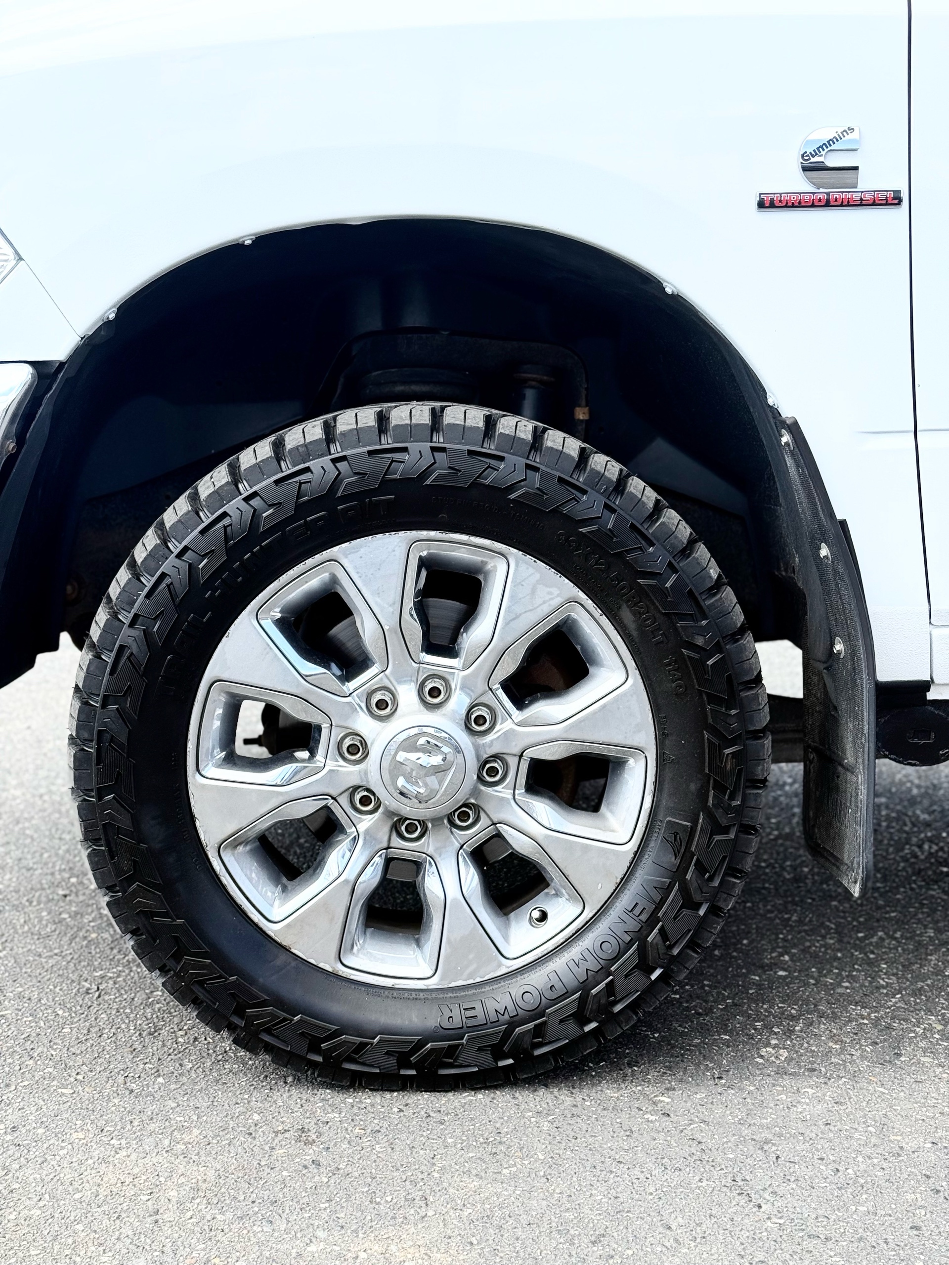 /grewalmotorsltd/2015-Ram-3500-926611724794322.jpg