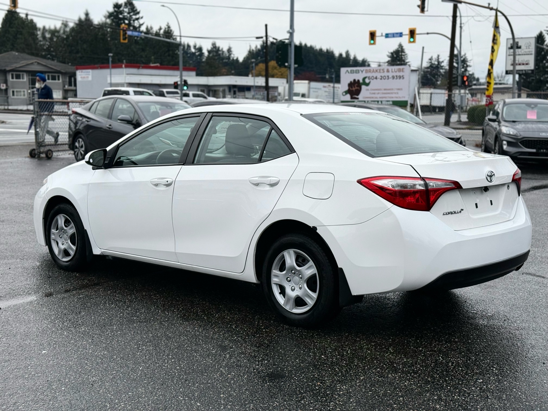/grewalmotorsltd/2015-Toyota-Corolla-19160209713775145.jpg