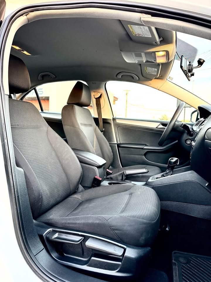 /grewalmotorsltd/2015-Volkswagen-Jetta-057175544680104995.jpg