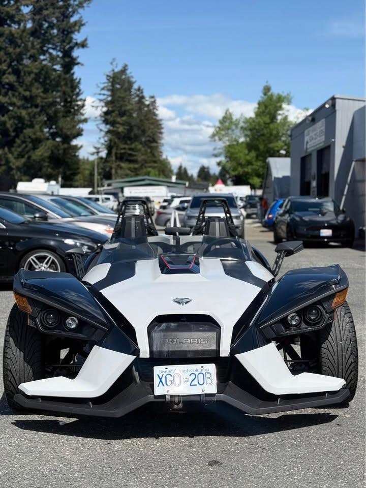 /grewalmotorsltd/2016-POLARIS-SLINGSHOT-1728797606332968.jpg