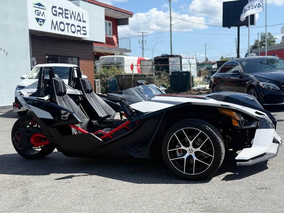 /grewalmotorsltd/2016-POLARIS-SLINGSHOT-43564736546267224.jpg