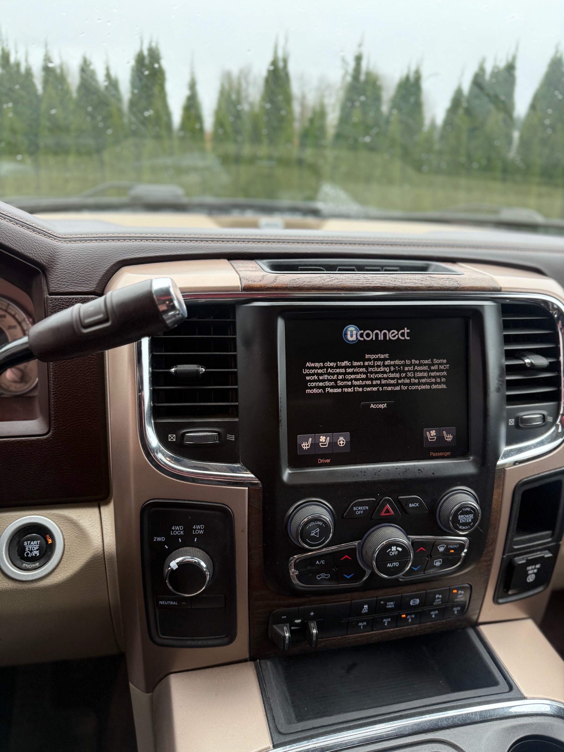 /grewalmotorsltd/2016-Ram-3500-26528939395031315.jpg