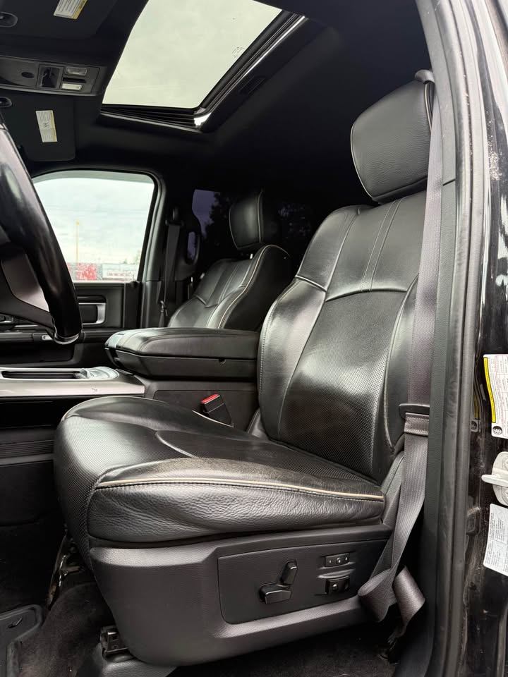 /grewalmotorsltd/2016-Ram-3500-44528559561442127.jpg