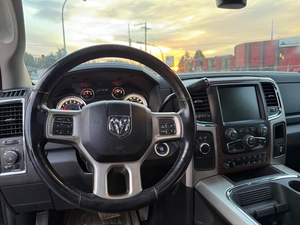 /grewalmotorsltd/2016-Ram-3500-5480927112770233.jpg