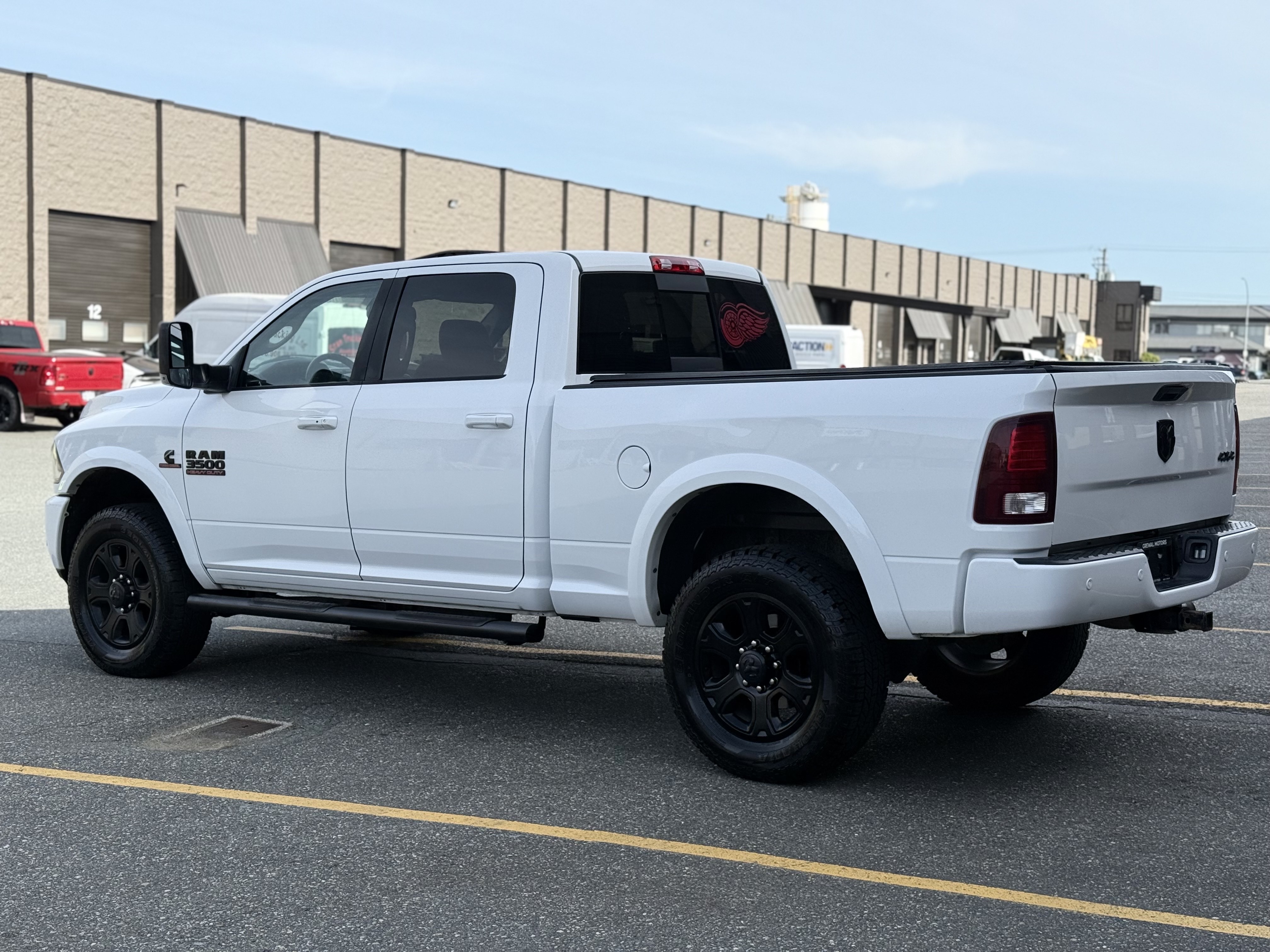 /grewalmotorsltd/2016-Ram-3500-842561759348516.jpg